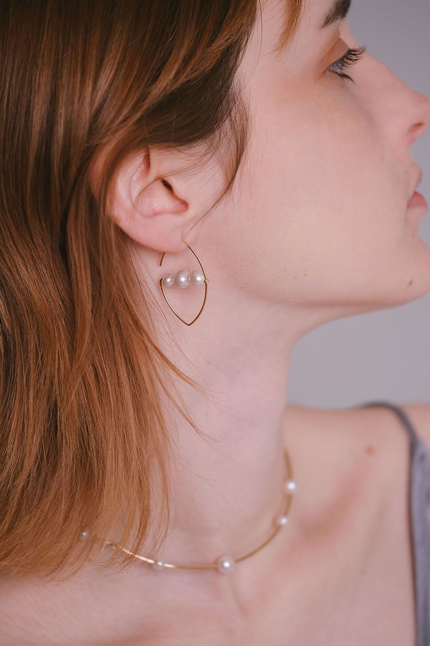 【ナチュラリジュエリ/NATURALI JEWELRY】のターナリー アーモンドパールピアス 人気、トレンドファッション・服の通販 founy(ファニー) 　ファッション　Fashion　レディースファッション　Fashion for Women　ジュエリー　Jewelry　ファッションリング　Fashion Rings　イヤリング・フープ・ドロップタイプ　Hoop, Drop & Clip Earrings　イヤリング　Earrings　パール　Pearl, Pearl Accent　フェミニン　Feminine, Girly　モチーフ　Motif, Design Theme　other-2|ID: prp329100004509158 ipo3291000000035763962