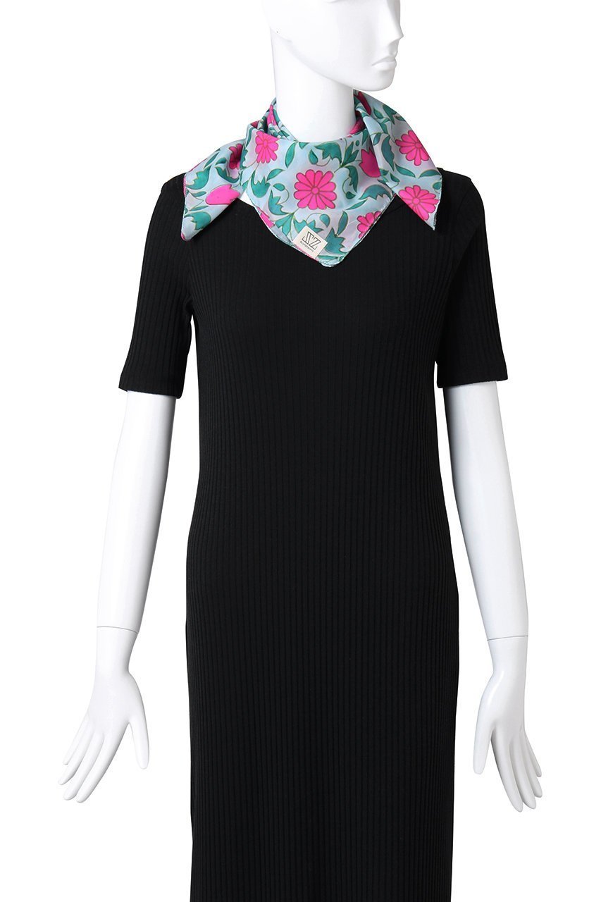 【エスゼット ブロックプリント/SZ Blockprints】のSILK SCARF シルクスカーフ 人気、トレンドファッション・服の通販 founy(ファニー) 　ファッション　Fashion　レディースファッション　Fashion for Women　ストール　Soft & Warm Scarves　マフラー・スヌード / 冬小物の定番　Scarves & Mufflers　シルク　Silk, 100% Silk　スカーフ　Scarf, Neckwear　ストール　Stole, Wrap　プリント　Print, Printed Pattern　マフラー　Scarf, Muffler　ラグジュアリー　Luxury, Elegant　other-3|ID: prp329100004509188 ipo3291000000032801191