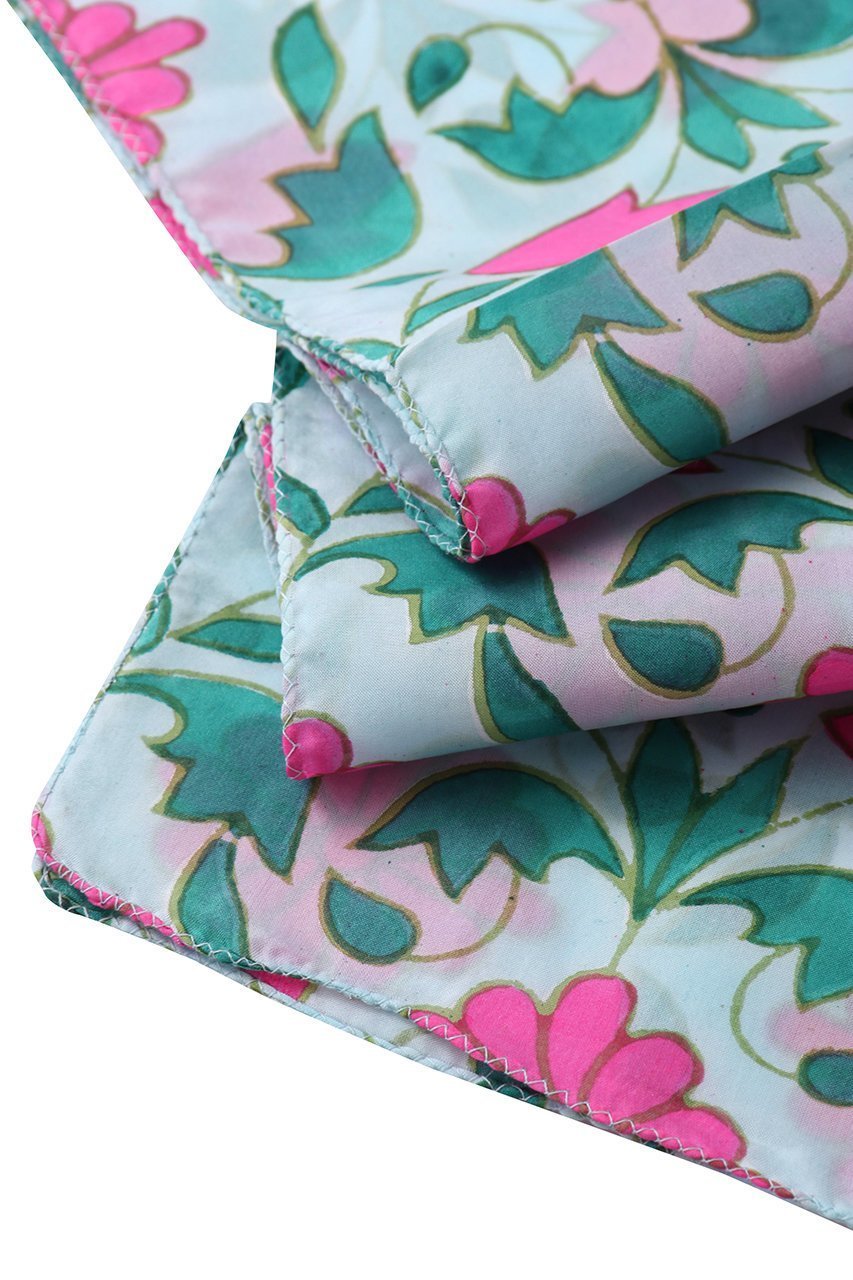 【エスゼット ブロックプリント/SZ Blockprints】のSILK SCARF シルクスカーフ 人気、トレンドファッション・服の通販 founy(ファニー) 　ファッション　Fashion　レディースファッション　Fashion for Women　ストール　Soft & Warm Scarves　マフラー・スヌード / 冬小物の定番　Scarves & Mufflers　シルク　Silk, 100% Silk　スカーフ　Scarf, Neckwear　ストール　Stole, Wrap　プリント　Print, Printed Pattern　マフラー　Scarf, Muffler　ラグジュアリー　Luxury, Elegant　other-4|ID: prp329100004509188 ipo3291000000035759228