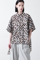【ヒューエルミュージアム/hueLe Museum】の【STUMBLY】Printed Military Shirts 人気、トレンドファッション・服の通販 founy(ファニー) ファッション Fashion レディースファッション Fashion for Women トップス・カットソー Cut & Sew Tops シャツ・ブラウス・オフィスカジュアル Elegant Blouses & Button-Ups オーガンジー Organza Fabric クール Cool, Chic ショート Short, Short Length スリーブ Sleeve, Long Sleeve / Short Sleeve ドット Polka Dot, Dot Pattern プリント Print, Printed Pattern レオパード Leopard, Animal Print |ID:prp329100004509212