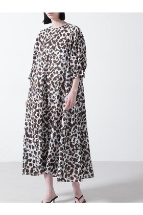【ヒューエルミュージアム/hueLe Museum】の【STUMBLY】Printed Maxi Dress 人気、トレンドファッション・服の通販 founy(ファニー) ファッション Fashion レディースファッション WOMEN ワンピース Dress ドレス Party Dresses チュニック Tunic マキシワンピース Maxi Dress オーガンジー Organdy チュニック Tunic ドット Dot ドレス Dress プリント Print レオパード Leopard ロング Long |ID:prp329100004509223