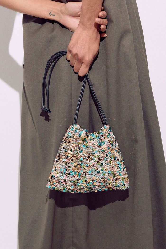 【ブリル/BRILL】のSPANGLEポーチ インテリア・キッズ・メンズ・レディースファッション・服の通販 founy(ファニー) https://founy.com/ ファッション Fashion レディースファッション Fashion for Women ポーチ&ミニバッグ Pouches & Mini Bags バッグ Bags アクセサリー Fashion Accessories ショルダー Shoulder, Shoulder Strap スパンコール Sequins, Sequin Embellishment ポシェット Pochette, Mini Bag ポーチ Pouch, Small Case ロング Long, Long-Length 手編み Hand-Knitted, Handmade Knit |ID: prp329100004509979 ipo3291000000035552548