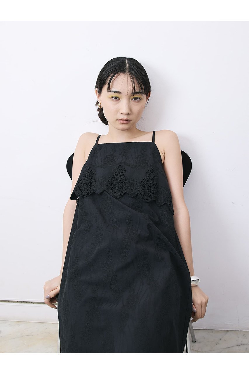 【エストラータ/STRATA】のエンブロイダリースカラップキャミソールワンピース 人気、トレンドファッション・服の通販 founy(ファニー) 　ファッション　Fashion　レディースファッション　Fashion for Women　ワンピース　Dresses　チュニック　Tunic Tops & Dresses　インナー　Innerwear　春　Spring　キャップ　Cap, Baseball Cap　キャミソール　Camisole, Spaghetti Strap Top　スカラップ　Scallop, Scalloped Edge　タンク　Tank Top, Sleeveless Top　チュニック　Tunic, Long Top　デニム　Denim, Jeans Material　バランス　Balance, Style Balance　ヨーク　Yoke, Yoke Design　ラップ　Wrap, Wrap Design　リゾート　Resort, Vacation Style　S/S・春夏　SS, Spring/Summer, Warm Season　おすすめ　Recommended / Our Picks　夏　Summer　other-4|ID: prp329100004510904 ipo3291000000032806403