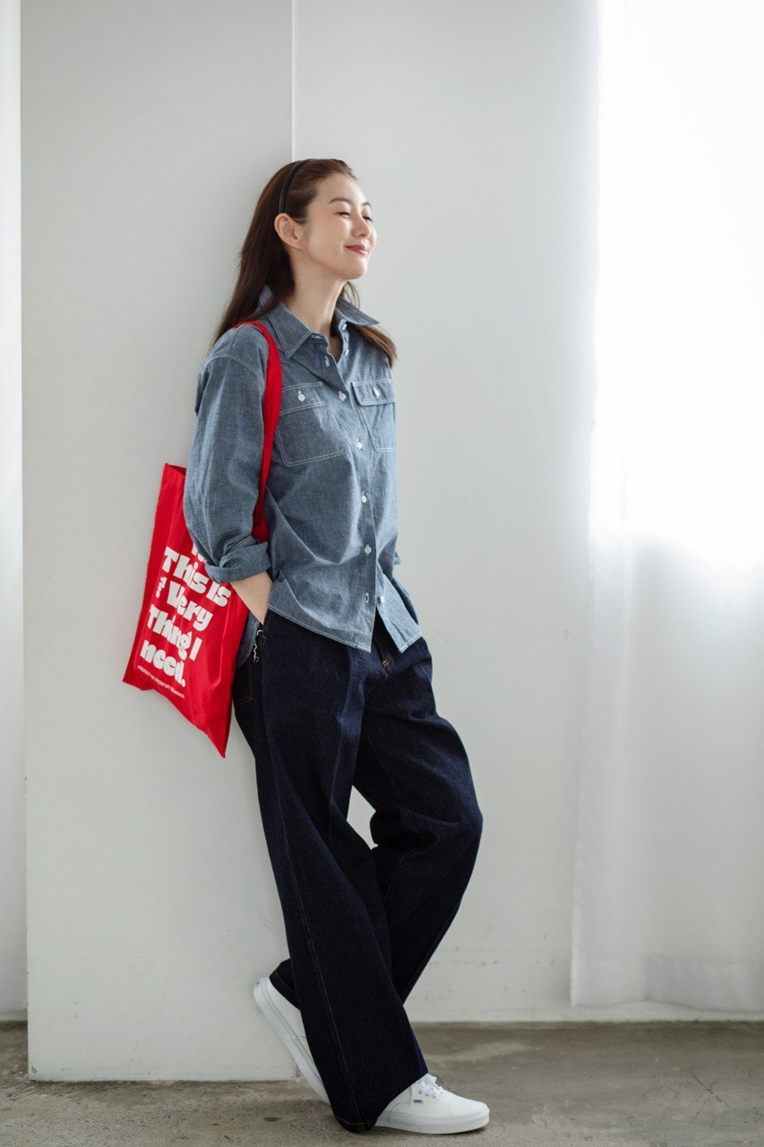 【マイ ウィークネス/MY WEAKNESS】のSham Shirt 人気、トレンドファッション・服の通販 founy(ファニー) 　ファッション　Fashion　レディースファッション　Fashion for Women　トップス・カットソー　Cut & Sew Tops　シャツ・ブラウス・オフィスカジュアル　Elegant Blouses & Button-Ups　クラシカル　Classical, Vintage-Inspired　シャンブレー　Chambray, Denim-Like Fabric　スリーブ　Sleeve, Long Sleeve / Short Sleeve　チェーン　Chain, Chain Strap　バランス　Balance, Style Balance　フィット　Fit, Slim Fit　フラップ　Flap, Flap Pocket　ポケット　Pocket, Pocket Detail　ロング　Long, Long-Length　再入荷　Restock / Back in Stock　other-8|ID: prp329100004510926 ipo3291000000035822384