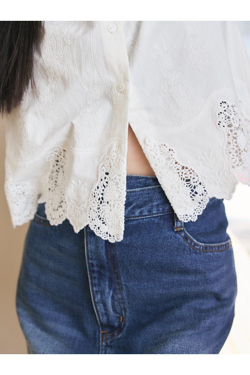 【エストラータ/STRATA】のエンブロイダリースカラップシャツ 人気、トレンドファッション・服の通販 founy(ファニー) 　ファッション　Fashion　レディースファッション　Fashion for Women　トップス・カットソー　Cut & Sew Tops　シャツ・ブラウス・オフィスカジュアル　Elegant Blouses & Button-Ups　おすすめ　Recommended / Our Picks　インナー　Innerwear　キャミソール　Camisole, Spaghetti Strap Top　コンパクト　Compact, Small Size　シンプル　Simple, Minimal　スカラップ　Scallop, Scalloped Edge　スリーブ　Sleeve, Long Sleeve / Short Sleeve　デニム　Denim, Jeans Material　バランス　Balance, Style Balance　ロング　Long, Long-Length　other-4|ID: prp329100004510954 ipo3291000000032806914