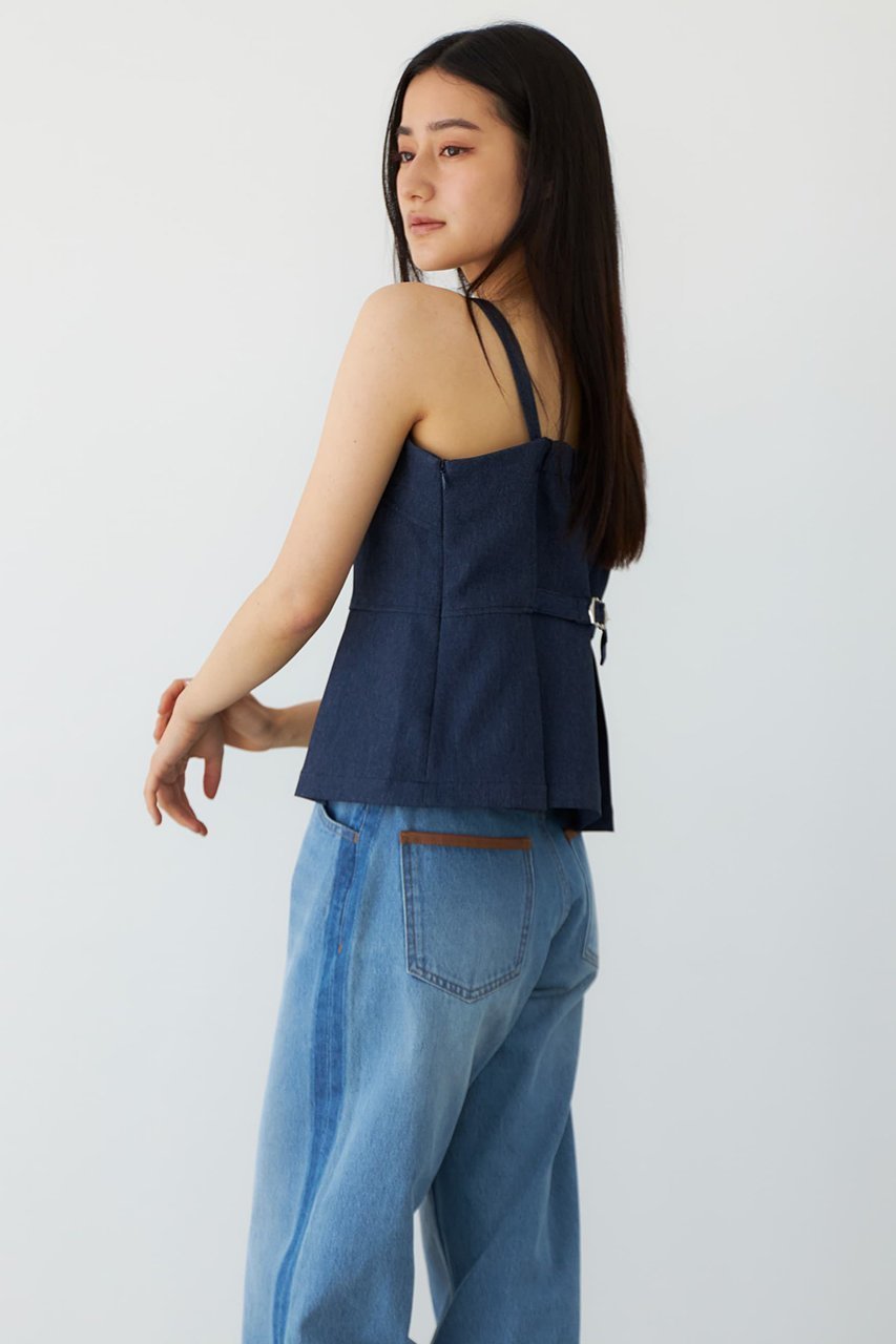 【エストラータ/STRATA】のデニムライクペプラムトップス 人気、トレンドファッション・服の通販 founy(ファニー) 　ファッション　Fashion　レディースファッション　Fashion for Women　トップス・カットソー　Cut & Sew Tops　キャミソール&ノースリーブ　Camisoles & Sleeveless Tops　シャツ・ブラウス・オフィスカジュアル　Elegant Blouses & Button-Ups　インナー　Innerwear　コンパクト　Compact, Small Size　ストレッチ　Stretch, Stretchy Fabric　セットアップ　Set-Up, Coordinated Outfit　センター　Center, Center Line　デニム　Denim, Jeans Material　ノースリーブ　Sleeveless, No-Sleeve　ビスチェ　Bustier, Corset Top　ペプラム　Peplum, Flared Hem　マニッシュ　Mannish, Boyish　ラップ　Wrap, Wrap Design　other-7|ID: prp329100004510957 ipo3291000000032906003