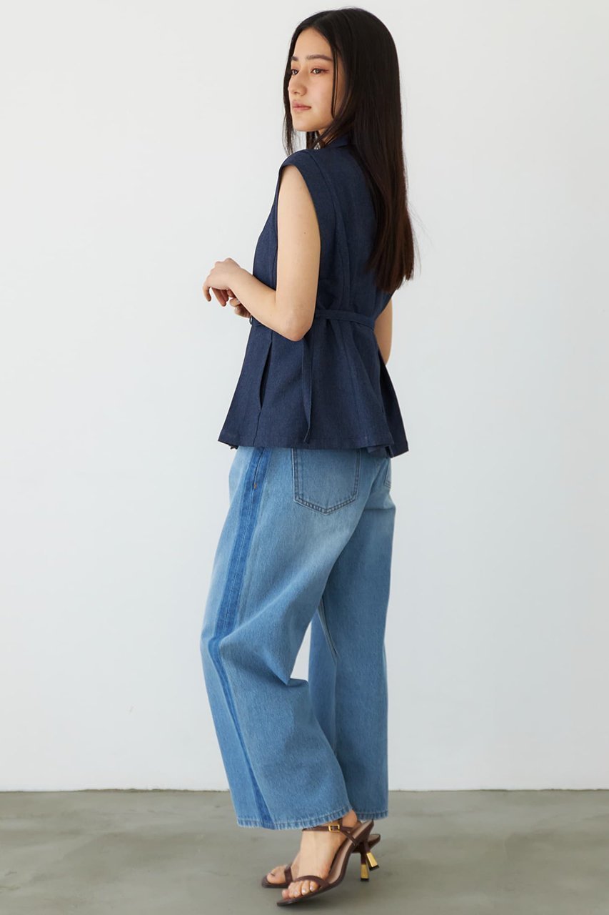 【エストラータ/STRATA】のデニムライクテーラードタックジレ 人気、トレンドファッション・服の通販 founy(ファニー) 　ファッション　Fashion　レディースファッション　Fashion for Women　アウター　Coat / Outerwear Collection　レディースジャケット・軽アウター　Jackets　インナー　Innerwear　キャミソール　Camisole, Spaghetti Strap Top　ジャケット　Jacket, Outerwear　ストレッチ　Stretch, Stretchy Fabric　セットアップ　Set-Up, Coordinated Outfit　タンク　Tank Top, Sleeveless Top　デニム　Denim, Jeans Material　バランス　Balance, Style Balance　フェミニン　Feminine, Girly　フロント　Front, Front Design　ベスト　Vest, Waistcoat　ペプラム　Peplum, Flared Hem　ボトム　Bottoms, Lower Wear　マニッシュ　Mannish, Boyish　夏　Summer　other-7|ID: prp329100004510958 ipo3291000000032950811