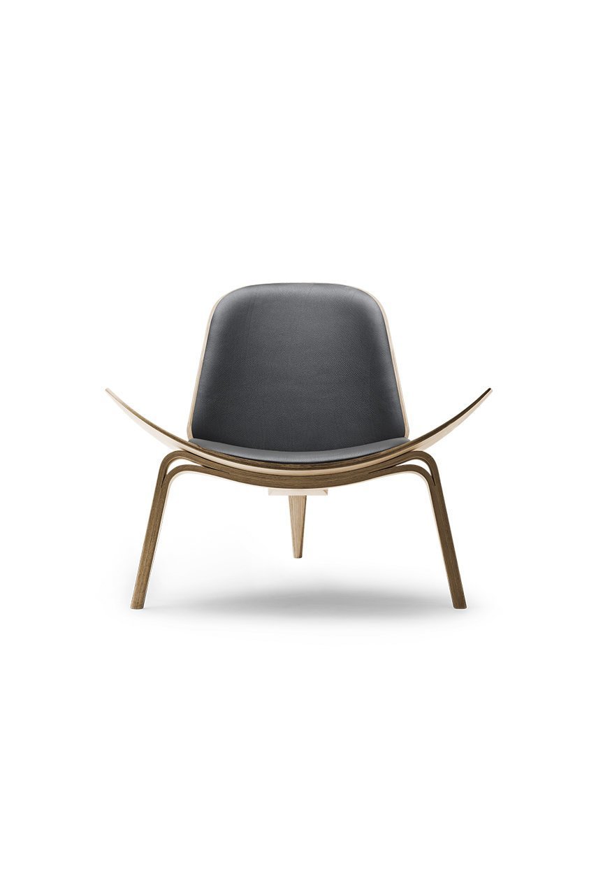 【カール ハンセン&サン/CARL HANSEN & SON / GOODS】のCH07 SHELL CHAIR ブラックレザー/オーク/オイル【メーカー取り寄せ】 インテリア・キッズ・メンズ・レディースファッション・服の通販 founy(ファニー) 　オイル　Oil　シンプル　Simple　フォルム　Form　NEW・新作・新着・新入荷　New Arrivals　Thor 301/ブラック|ID: prp329100004511032 ipo3291000000031862322