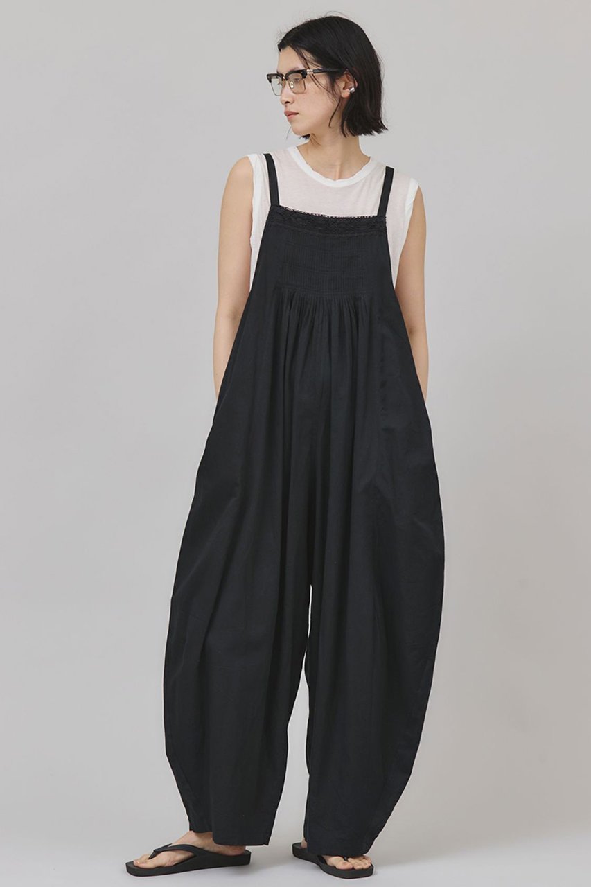 【カレンソロジー/Curensology】のサテンタックオールインワン インテリア・キッズ・メンズ・レディースファッション・服の通販 founy(ファニー) 　ファッション　Fashion　レディースファッション　Fashion for Women　パンツ　Pants & Trousers　おすすめ　Recommended / Our Picks　インド　Indian Textile　インナー　Innerwear　サテン　Satin, Glossy Fabric　プリーツ　Pleats, Pleated　ベーシック　Basic, Essential　リボン　Ribbon, Bow　レース　Lace, Lace Fabric　夏　Summer　ブラック|ID: prp329100004512178 ipo3291000000032809892