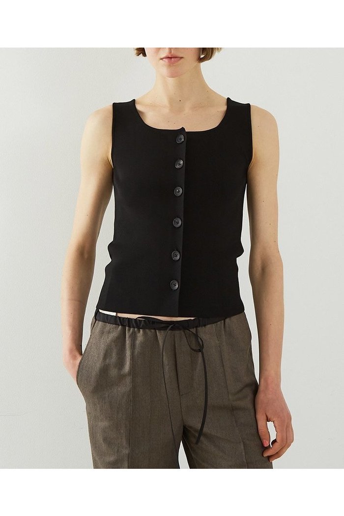【デザイン ワークス/DESIGN WORKS】の2WAYスクエアネックタンクトップ インテリア・キッズ・メンズ・レディースファッション・服の通販 founy(ファニー) https://founy.com/ ファッション Fashion レディースファッション WOMEN トップス・カットソー Tops/Tshirt ニット Knit Tops プルオーバー Pullover インナー Inner ジャケット Jacket センター Center タンク Tank フィット Fit NEW・新作・新着・新入荷 New Arrivals |ID: prp329100004513391 ipo3291000000031886965