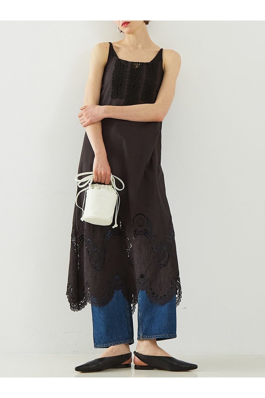 【デザイン ワークス/DESIGN WORKS】の【BEAUVET】エンブロイダリーレースキャミドレス 人気、トレンドファッション・服の通販 founy(ファニー) 　ファッション　Fashion　レディースファッション　WOMEN　ワンピース　Dress　ドレス　Party Dresses　チュニック　Tunic　なめらか　Smooth　キャミソール　Camisole　ケミカル　Chemical　チュニック　Tunic　ドレス　Dress　レース　Race　ロング　Long　NEW・新作・新着・新入荷　New Arrivals　other-7|ID: prp329100004513395 ipo3291000000031887010