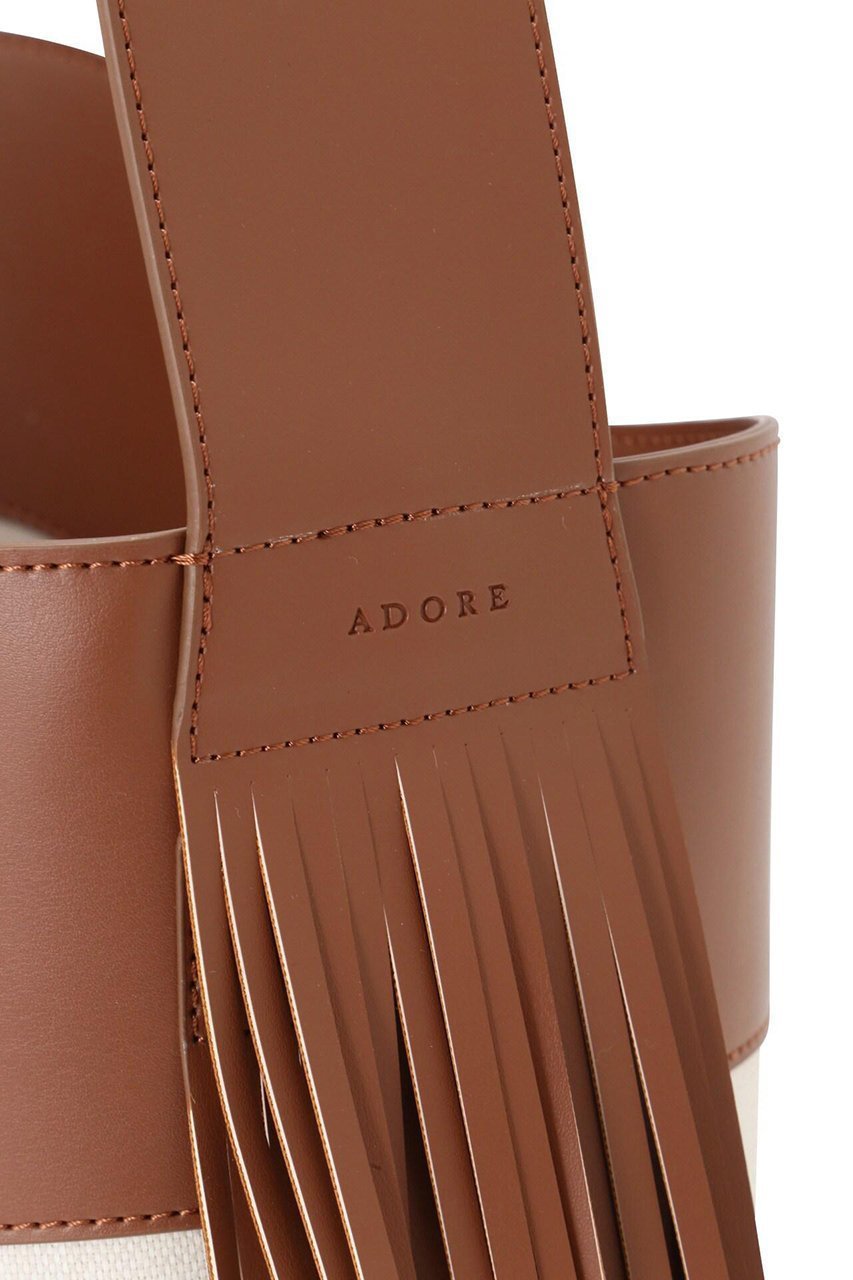 【アドーア/ADORE】のフリューゲルバイカラーバッグ 人気、トレンドファッション・服の通販 founy(ファニー) 　ファッション　Fashion　レディースファッション　Fashion for Women　バッグ　Bags　おすすめ　Recommended / Our Picks　なめらか　Smooth, Silky Texture　カッティング　Cutting Detail　キャンバス　Canvas, Canvas Fabric　フォルム　Silhouette, Form　モダン　Modern, Contemporary　再入荷　Restock / Back in Stock　other-7|ID: prp329100004513407 ipo3291000000034990651