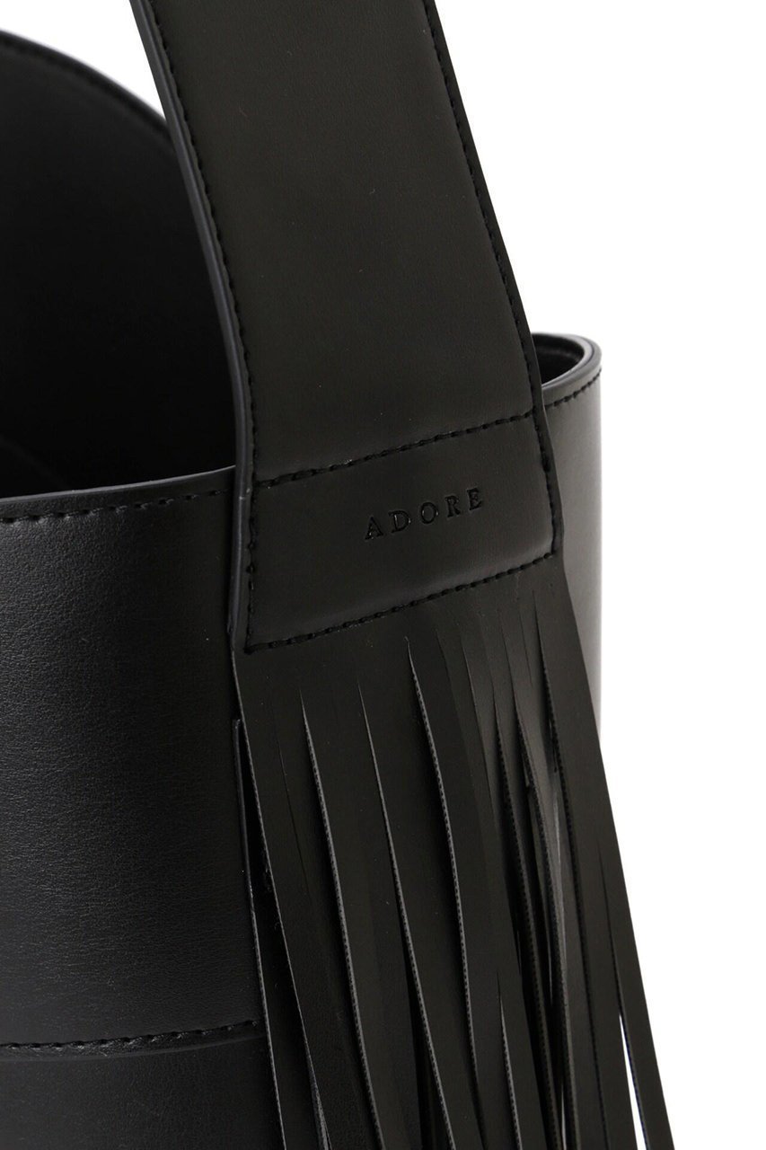 【アドーア/ADORE】のフリューゲルバッグ 人気、トレンドファッション・服の通販 founy(ファニー) ファッション Fashion レディースファッション Fashion for Women バッグ Bags おすすめ Recommended / Our Picks なめらか Smooth, Silky Texture カッティング Cutting Detail フォルム Silhouette, Form モダン Modern, Contemporary 再入荷 Restock / Back in Stock other-5|ID: prp329100004513408 ipo3291000000034990658