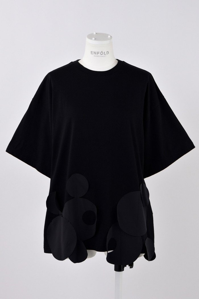 【エンフォルド/ENFOLD】の【5/1 12:00販売開始】CIRCLE-HEM T-SHIRT/シャツ インテリア・キッズ・メンズ・レディースファッション・服の通販 founy(ファニー) https://founy.com/ ファッション Fashion レディースファッション WOMEN トップス・カットソー Tops/Tshirt シャツ/ブラウス Shirts/Blouses ロング / Tシャツ T-Shirts カットソー Cut and Sewn おすすめ Recommend ショート Short シンプル Simple スリーブ Sleeve モチーフ Motif 今季 This Season NEW・新作・新着・新入荷 New Arrivals |ID: prp329100004513424 ipo3291000000031887159