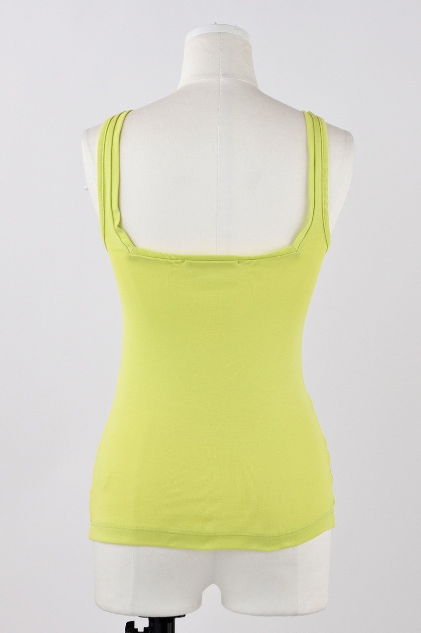 【エンフォルド/ENFOLD】のWING SNAPES T-SHIRT/タンクトップ 人気、トレンドファッション・服の通販 founy(ファニー) ファッション Fashion レディースファッション Fashion for Women トップス・カットソー Cut & Sew Tops キャミソール&ノースリーブ Camisoles & Sleeveless Tops シャツ・ブラウス・オフィスカジュアル Elegant Blouses & Button-Ups ロングTシャツ・Tシャツ Longline T-Shirts & Tees カットソー・ベーシックTシャツ Cut-and-Sewn Tops / Stretch Tees & Basics インナー Innerwear キャミソール Camisole, Spaghetti Strap Top コンパクト Compact, Small Size スクエア Square, Square Shape タンク Tank Top, Sleeveless Top バランス Balance, Style Balance ボトム Bottoms, Lower Wear ワイド Wide, Wide Fit other-3|ID: prp329100004513427 ipo3291000000032841540