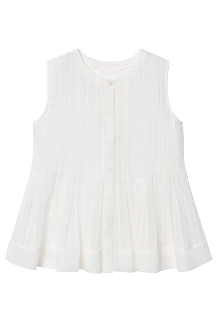 【アナイ/ANAYI】のボイルプリーツペプラム ブラウス インテリア・キッズ・メンズ・レディースファッション・服の通販 founy(ファニー) https://founy.com/ ファッション Fashion レディースファッション Fashion for Women トップス・カットソー Cut & Sew Tops キャミソール&ノースリーブ Camisoles & Sleeveless Tops シャツ・ブラウス・オフィスカジュアル Elegant Blouses & Button-Ups おすすめ Recommended / Our Picks オーガンジー Organza Fabric ノースリーブ Sleeveless, No-Sleeve プリーツ Pleats, Pleated ペプラム Peplum, Flared Hem |ID: prp329100004513431 ipo3291000000036064978