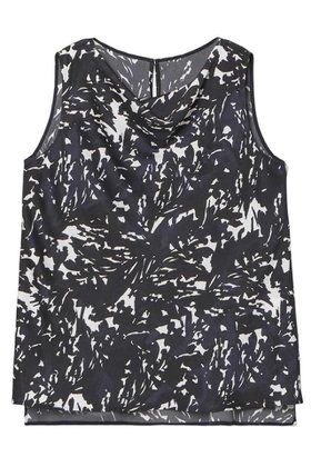 【アナイ/ANAYI】のShade Of Night プリントドレープ ブラウス 人気、トレンドファッション・服の通販 founy(ファニー) ファッション Fashion レディースファッション WOMEN トップス・カットソー Tops/Tshirt キャミソール / ノースリーブ No Sleeves シャツ/ブラウス Shirts/Blouses おすすめ Recommend サテン Satin セットアップ Set Up デコルテ Decolletage ドレープ Drape ノースリーブ No Sleeve エレガント 上品 Elegant NEW・新作・新着・新入荷 New Arrivals |ID:prp329100004513443