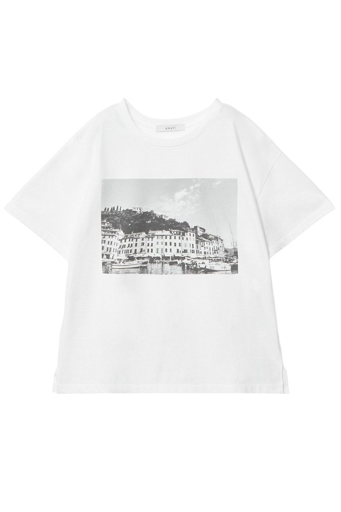 【アナイ/ANAYI】のコットン天竺プリントTシャツ インテリア・キッズ・メンズ・レディースファッション・服の通販 founy(ファニー) https://founy.com/ ファッション Fashion レディースファッション WOMEN トップス・カットソー Tops/Tshirt シャツ/ブラウス Shirts/Blouses ロング / Tシャツ T-Shirts カットソー Cut and Sewn なめらか Smooth イタリア Italy コレクション Collection ショート Short スリーブ Sleeve ドロップ Drop フォルム Form プリント Print ボックス Box ボーダー Border モノトーン Monotone リラックス Relax エレガント 上品 Elegant NEW・新作・新着・新入荷 New Arrivals |ID: prp329100004513467 ipo3291000000031887533