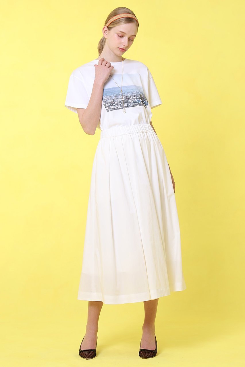 【アナイ/ANAYI】のコットン天竺プリントTシャツ 人気、トレンドファッション・服の通販 founy(ファニー) 　ファッション　Fashion　レディースファッション　Fashion for Women　トップス・カットソー　Cut & Sew Tops　シャツ・ブラウス・オフィスカジュアル　Elegant Blouses & Button-Ups　ロングTシャツ・Tシャツ　Longline T-Shirts & Tees　カットソー・ベーシックTシャツ　Cut-and-Sewn Tops / Stretch Tees & Basics　なめらか　Smooth, Silky Texture　イタリア　Italy　コレクション　Collection, Seasonal Line　ショート　Short, Short Length　スリーブ　Sleeve, Long Sleeve / Short Sleeve　ドロップ　Drop Shoulder, Dropped Style　フォルム　Silhouette, Form　プリント　Print, Printed Pattern　ボックス　Boxy, Box Shape　ボーダー　Border, Stripe　モノトーン　Monotone, Black and White　リラックス　Relax, Relaxed Fit　エレガント 上品　Elegant　other-6|ID: prp329100004513467 ipo3291000000032811062