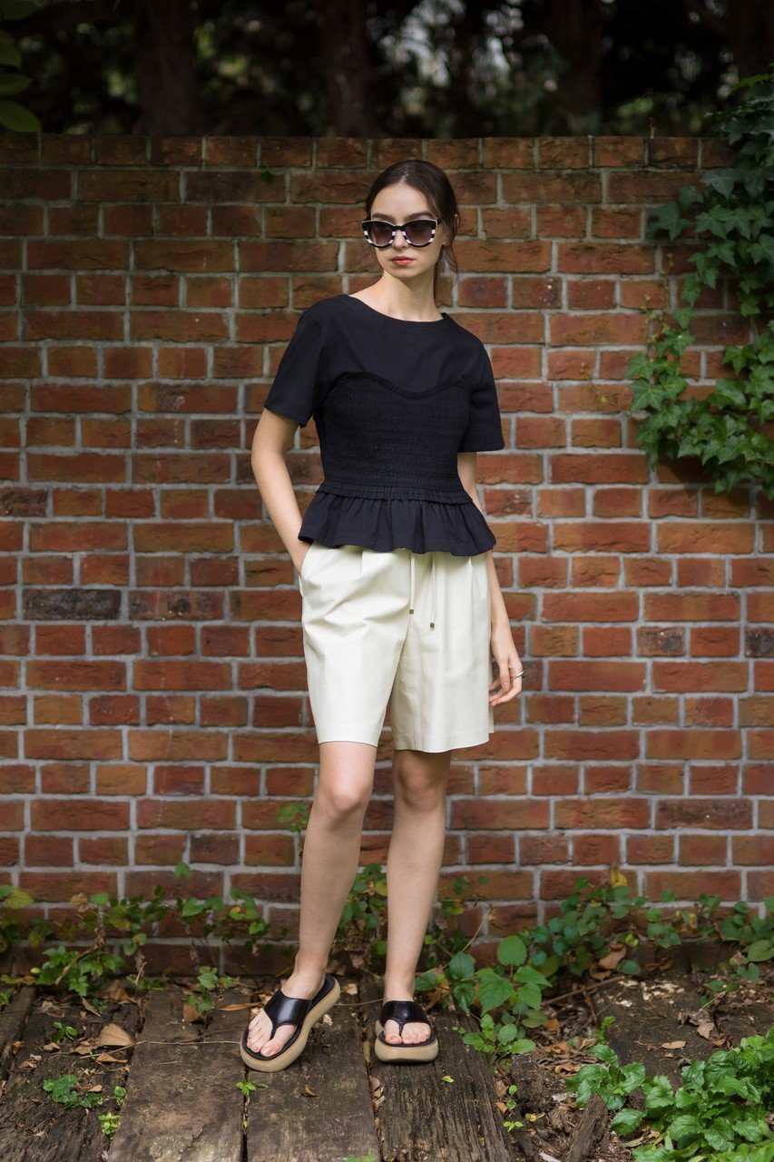 【マーレット/MERLETTE】のSHEL スモッキング刺しゅうドッキングカットソー 人気、トレンドファッション・服の通販 founy(ファニー) 　ファッション　Fashion　レディースファッション　Fashion for Women　トップス・カットソー　Cut & Sew Tops　シャツ・ブラウス・オフィスカジュアル　Elegant Blouses & Button-Ups　ロングTシャツ・Tシャツ　Longline T-Shirts & Tees　カットソー・ベーシックTシャツ　Cut-and-Sewn Tops / Stretch Tees & Basics　カットソー　Cut and Sewn Top　ショート　Short, Short Length　スモッキング　Smocking, Gathered Stitching　スリーブ　Sleeve, Long Sleeve / Short Sleeve　ドッキング　Docking, Mixed Material　フォルム　Silhouette, Form　other-6|ID: prp329100004513481 ipo3291000000032648461