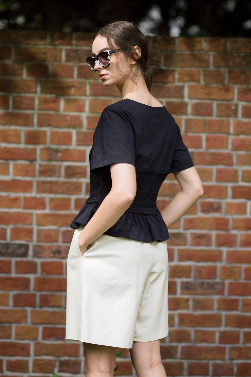 【マーレット/MERLETTE】のSHEL スモッキング刺しゅうドッキングカットソー 人気、トレンドファッション・服の通販 founy(ファニー) 　ファッション　Fashion　レディースファッション　Fashion for Women　トップス・カットソー　Cut & Sew Tops　シャツ・ブラウス・オフィスカジュアル　Elegant Blouses & Button-Ups　ロングTシャツ・Tシャツ　Longline T-Shirts & Tees　カットソー・ベーシックTシャツ　Cut-and-Sewn Tops / Stretch Tees & Basics　カットソー　Cut and Sewn Top　ショート　Short, Short Length　スモッキング　Smocking, Gathered Stitching　スリーブ　Sleeve, Long Sleeve / Short Sleeve　ドッキング　Docking, Mixed Material　フォルム　Silhouette, Form　other-8|ID: prp329100004513481 ipo3291000000032648465