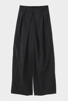 【ル フィル/LE PHIL】のクリスピーナイロンパンツ 人気、トレンドファッション・服の通販 founy(ファニー) ファッション Fashion レディースファッション WOMEN パンツ Pants おすすめ Recommend シンプル Simple セットアップ Set Up プリーツ Pleats ボトム Bottom リップ Lip リラックス Relax ワイド Wide |ID:prp329100004513486