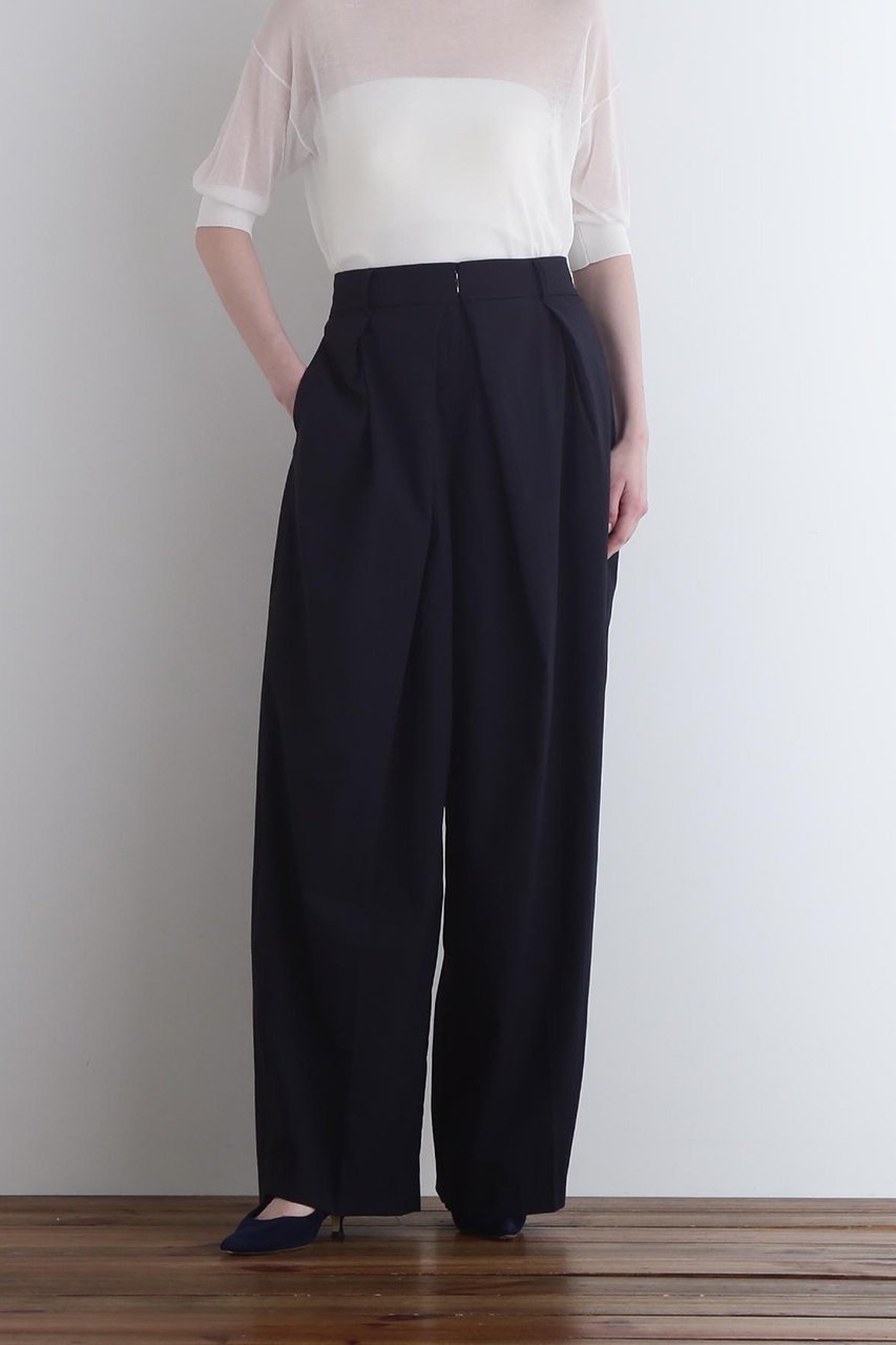 【ル フィル/LE PHIL】のクリスピーナイロンパンツ 人気、トレンドファッション・服の通販 founy(ファニー) 　ファッション　Fashion　レディースファッション　Fashion for Women　パンツ　Pants & Trousers　おすすめ　Recommended / Our Picks　クロップド　Cropped, Short Length　コンパクト　Compact, Small Size　シンプル　Simple, Minimal　セットアップ　Set-Up, Coordinated Outfit　プリーツ　Pleats, Pleated　リップ　Lip, Lip Motif　ワイド　Wide, Wide Fit　other-2|ID: prp329100004513486 ipo3291000000032808823