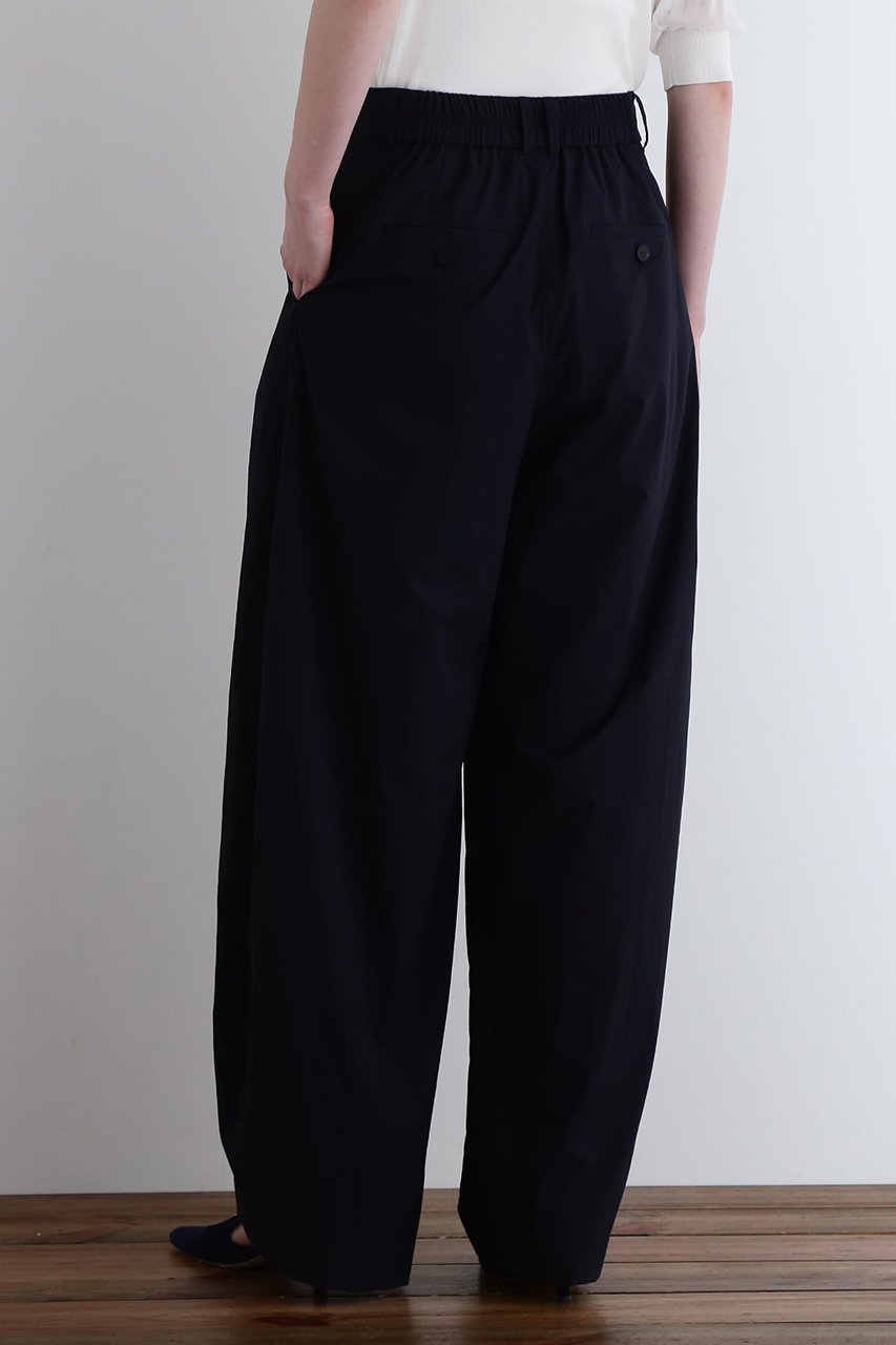【ル フィル/LE PHIL】のクリスピーナイロンパンツ 人気、トレンドファッション・服の通販 founy(ファニー) 　ファッション　Fashion　レディースファッション　Fashion for Women　パンツ　Pants & Trousers　おすすめ　Recommended / Our Picks　クロップド　Cropped, Short Length　コンパクト　Compact, Small Size　シンプル　Simple, Minimal　セットアップ　Set-Up, Coordinated Outfit　プリーツ　Pleats, Pleated　リップ　Lip, Lip Motif　ワイド　Wide, Wide Fit　other-7|ID: prp329100004513486 ipo3291000000032808828