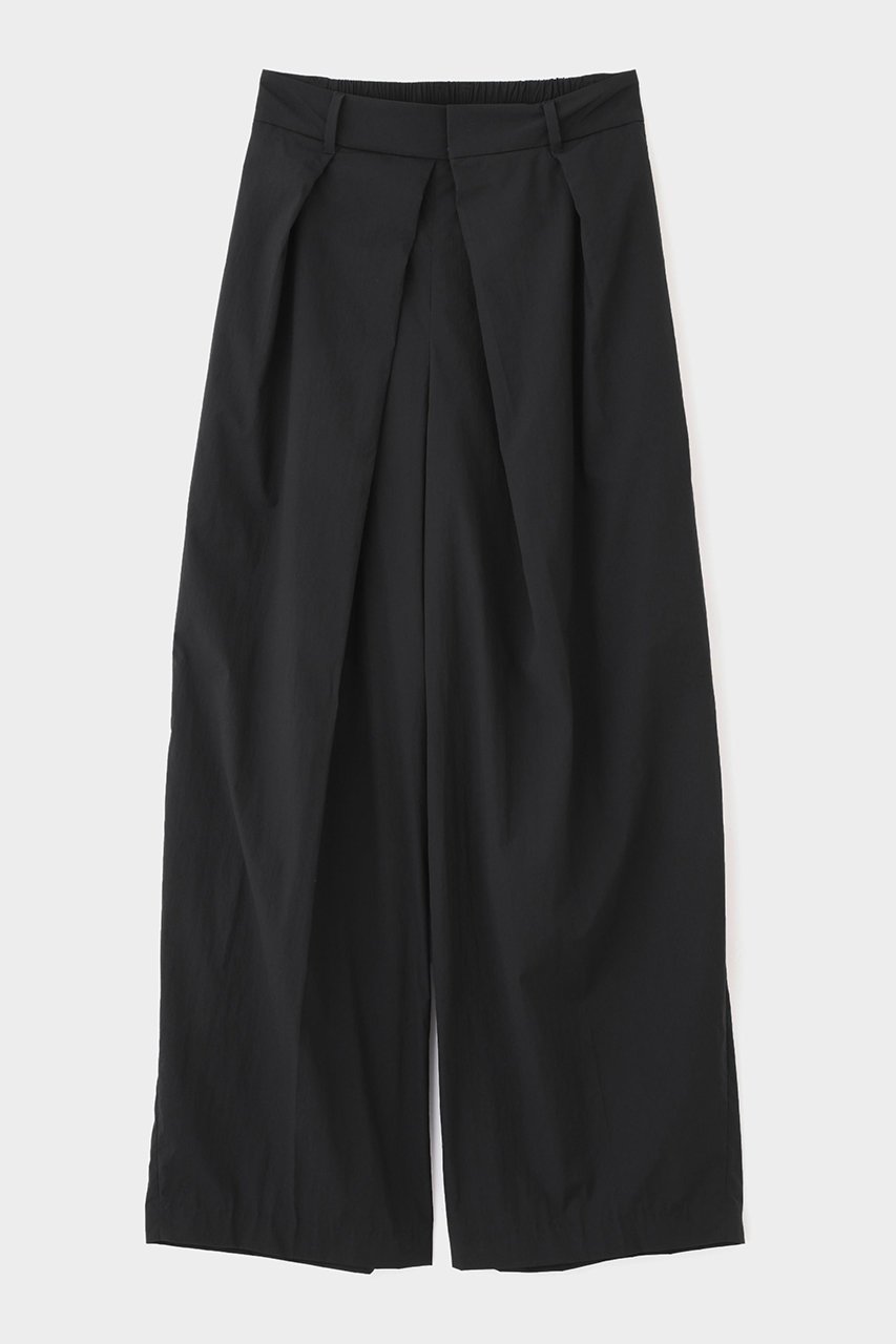 【ル フィル/LE PHIL】のクリスピーナイロンパンツ 人気、トレンドファッション・服の通販 founy(ファニー) 　ファッション　Fashion　レディースファッション　Fashion for Women　パンツ　Pants & Trousers　おすすめ　Recommended / Our Picks　クロップド　Cropped, Short Length　コンパクト　Compact, Small Size　シンプル　Simple, Minimal　セットアップ　Set-Up, Coordinated Outfit　プリーツ　Pleats, Pleated　リップ　Lip, Lip Motif　ワイド　Wide, Wide Fit　 other-1|ID: prp329100004513486 ipo3291000000035700036