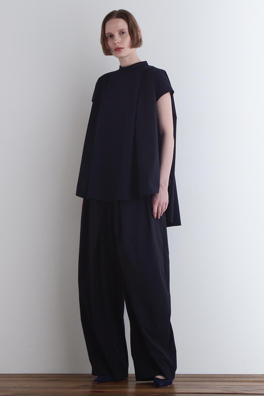 【ル フィル/LE PHIL】のクリスピーナイロンパンツ 人気、トレンドファッション・服の通販 founy(ファニー) 　ファッション　Fashion　レディースファッション　Fashion for Women　パンツ　Pants & Trousers　おすすめ　Recommended / Our Picks　クロップド　Cropped, Short Length　コンパクト　Compact, Small Size　シンプル　Simple, Minimal　セットアップ　Set-Up, Coordinated Outfit　プリーツ　Pleats, Pleated　リップ　Lip, Lip Motif　ワイド　Wide, Wide Fit　other-4|ID: prp329100004513486 ipo3291000000035700047