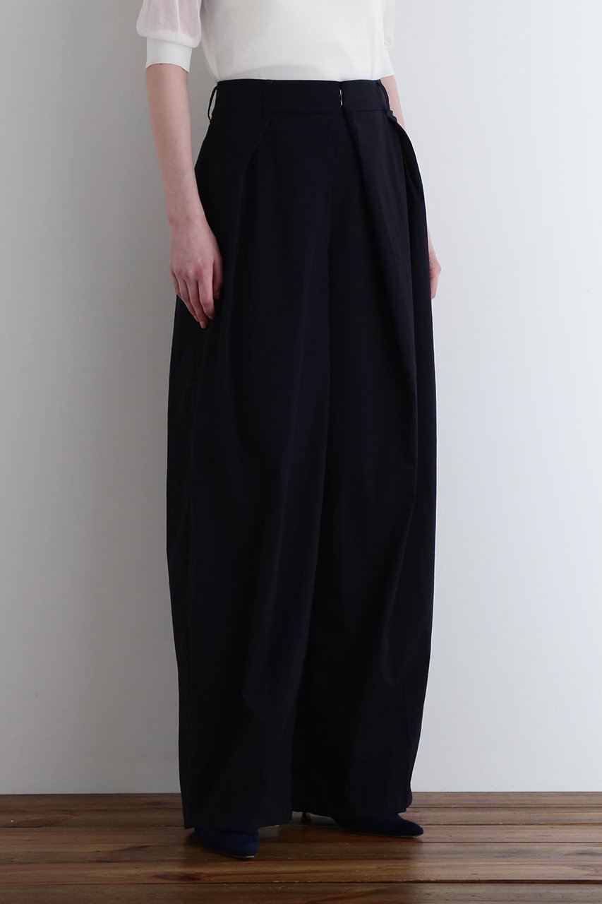 【ル フィル/LE PHIL】のクリスピーナイロンパンツ 人気、トレンドファッション・服の通販 founy(ファニー) 　ファッション　Fashion　レディースファッション　Fashion for Women　パンツ　Pants & Trousers　おすすめ　Recommended / Our Picks　クロップド　Cropped, Short Length　コンパクト　Compact, Small Size　シンプル　Simple, Minimal　セットアップ　Set-Up, Coordinated Outfit　プリーツ　Pleats, Pleated　リップ　Lip, Lip Motif　ワイド　Wide, Wide Fit　other-5|ID: prp329100004513486 ipo3291000000035700048