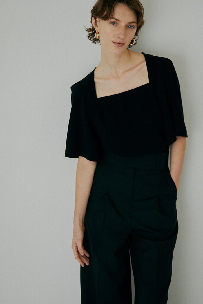 【ヒューエルミュージアム/hueLe Museum】の【hLM】スクエアネックブラウス インテリア・キッズ・メンズ・レディースファッション・服の通販 founy(ファニー) https://founy.com/ ファッション Fashion レディースファッション Fashion for Women トップス・カットソー Cut & Sew Tops シャツ・ブラウス・オフィスカジュアル Elegant Blouses & Button-Ups コンパクト Compact, Small Size ショート Short, Short Length スクエア Square, Square Shape スリーブ Sleeve, Long Sleeve / Short Sleeve バランス Balance, Style Balance パターン Pattern, Design Print フレア Flare, Flared |ID: prp329100004513487 ipo3291000000036222008