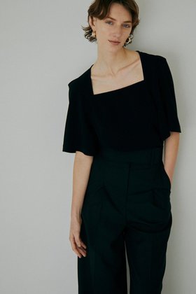 【ヒューエルミュージアム/hueLe Museum】 【hLM】スクエアネックブラウス人気、トレンドファッション・服の通販 founy(ファニー) ファッション Fashion レディースファッション Fashion for Women トップス・カットソー Cut & Sew Tops シャツ・ブラウス・オフィスカジュアル Elegant Blouses & Button-Ups コンパクト Compact, Small Size ショート Short, Short Length スクエア Square, Square Shape スリーブ Sleeve, Long Sleeve / Short Sleeve バランス Balance, Style Balance パターン Pattern, Design Print フレア Flare, Flared |ID:prp329100004513487