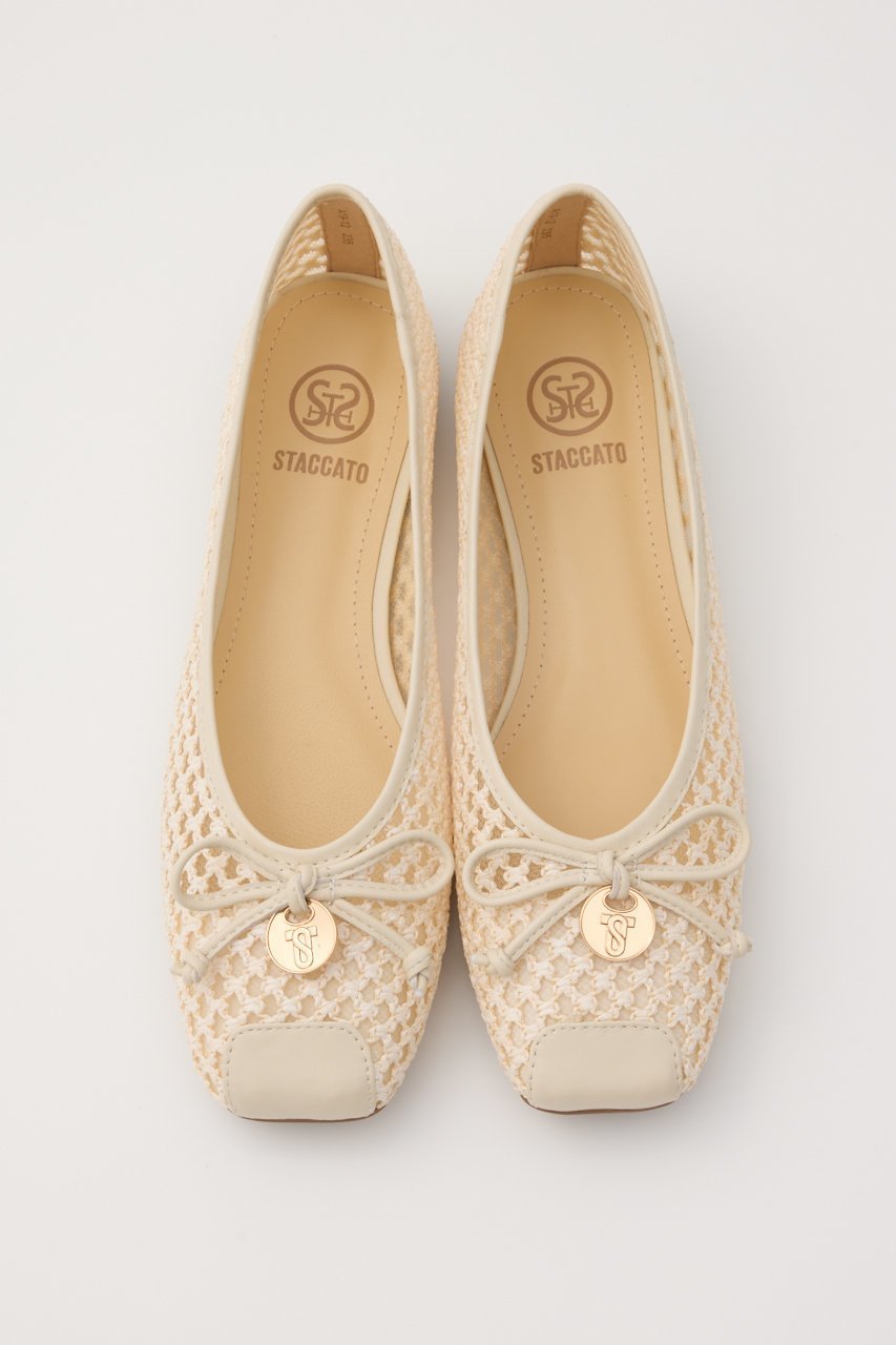 【スタッカート/STACCATO】のプレーリーライトフラット インテリア・キッズ・メンズ・レディースファッション・服の通販 founy(ファニー) 　ファッション　Fashion　レディースファッション　Fashion for Women　おすすめ　Recommended / Our Picks　コイン　Coin, Coin Design　シューズ　Shoes, Footwear　フラット　Flat, Flat Shoes　プレート　Plate, Dish　メッシュ　Mesh, Net Fabric　リボン　Ribbon, Bow　軽量　Lightweight, Ultra Light　ホワイト|ID: prp329100004513500 ipo3291000000034939492