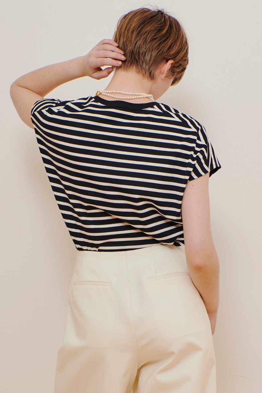 【アルアバイル/allureville】のワイドボーダープルオーバー 人気、トレンドファッション・服の通販 founy(ファニー) 　ファッション　Fashion　レディースファッション　WOMEN　トップス・カットソー　Tops/Tshirt　シャツ/ブラウス　Shirts/Blouses　ロング / Tシャツ　T-Shirts　プルオーバー　Pullover　カットソー　Cut and Sewn　なめらか　Smooth　ショート　Short　スリーブ　Sleeve　ドロップ　Drop　エレガント 上品　Elegant　NEW・新作・新着・新入荷　New Arrivals　other-7|ID: prp329100004520325 ipo3291000000031960753