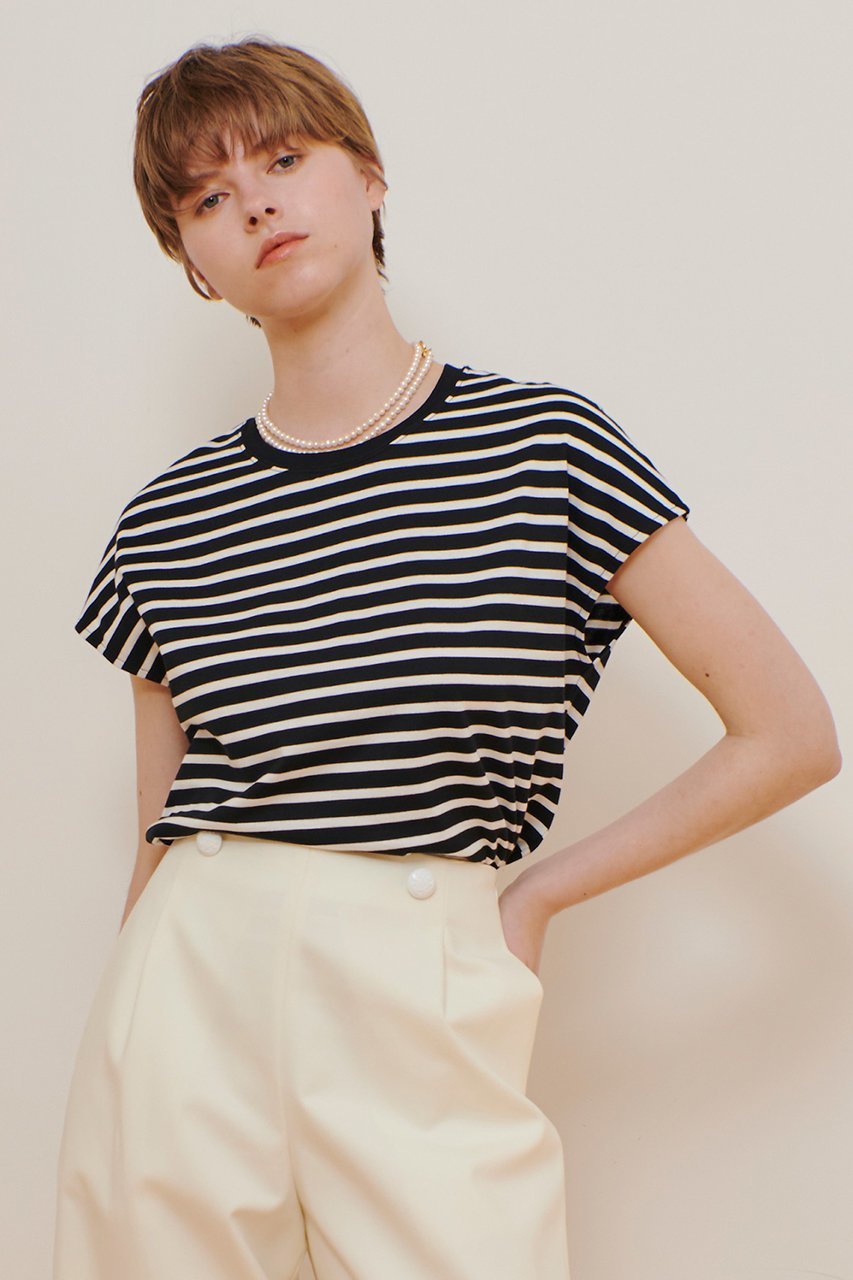 【アルアバイル/allureville】のワイドボーダープルオーバー 人気、トレンドファッション・服の通販 founy(ファニー) 　ファッション　Fashion　レディースファッション　WOMEN　トップス・カットソー　Tops/Tshirt　シャツ/ブラウス　Shirts/Blouses　ロング / Tシャツ　T-Shirts　プルオーバー　Pullover　カットソー　Cut and Sewn　なめらか　Smooth　ショート　Short　スリーブ　Sleeve　ドロップ　Drop　エレガント 上品　Elegant　NEW・新作・新着・新入荷　New Arrivals　other-8|ID: prp329100004520325 ipo3291000000031960754