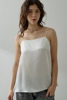 【ウィムガゼット/Whim Gazette】のサテンキャミソール 人気、トレンドファッション・服の通販 founy(ファニー) ファッション Fashion レディースファッション Fashion for Women トップス・カットソー Cut & Sew Tops キャミソール&ノースリーブ Camisoles & Sleeveless Tops シャツ・ブラウス・オフィスカジュアル Elegant Blouses & Button-Ups おすすめ Recommended / Our Picks エレガント 上品 Elegant キャミソール Camisole, Spaghetti Strap Top サテン Satin, Glossy Fabric スクエア Square, Square Shape セットアップ Set-Up, Coordinated Outfit ノースリーブ Sleeveless, No-Sleeve 吸水 Absorbent, Quick-Dry 新作・新入荷 New Arrivals / New In |ID:prp329100004520332