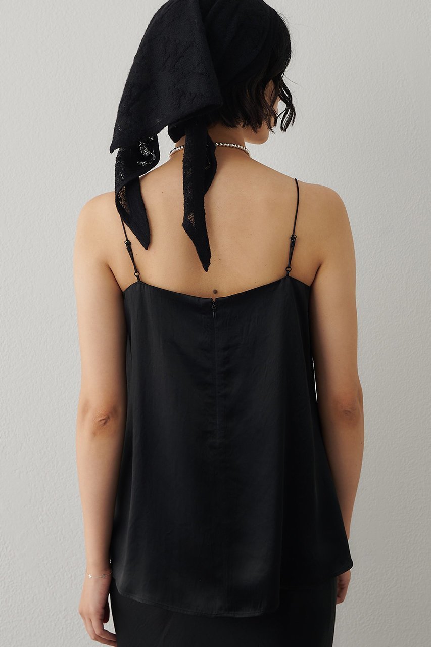 【ウィムガゼット/Whim Gazette】のサテンキャミソール 人気、トレンドファッション・服の通販 founy(ファニー) ファッション Fashion レディースファッション Fashion for Women トップス・カットソー Cut & Sew Tops キャミソール&ノースリーブ Camisoles & Sleeveless Tops シャツ・ブラウス・オフィスカジュアル Elegant Blouses & Button-Ups おすすめ Recommended / Our Picks エレガント 上品 Elegant キャミソール Camisole, Spaghetti Strap Top サテン Satin, Glossy Fabric スクエア Square, Square Shape セットアップ Set-Up, Coordinated Outfit ノースリーブ Sleeveless, No-Sleeve 吸水 Absorbent, Quick-Dry other-3|ID: prp329100004520332 ipo3291000000034255107