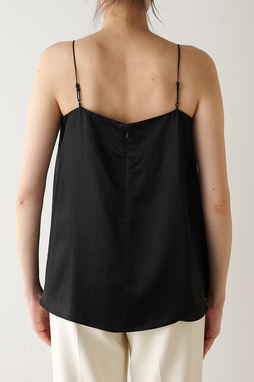 【ウィムガゼット/Whim Gazette】のサテンキャミソール 人気、トレンドファッション・服の通販 founy(ファニー) ファッション Fashion レディースファッション Fashion for Women トップス・カットソー Cut & Sew Tops キャミソール&ノースリーブ Camisoles & Sleeveless Tops シャツ・ブラウス・オフィスカジュアル Elegant Blouses & Button-Ups おすすめ Recommended / Our Picks エレガント 上品 Elegant キャミソール Camisole, Spaghetti Strap Top サテン Satin, Glossy Fabric スクエア Square, Square Shape セットアップ Set-Up, Coordinated Outfit ノースリーブ Sleeveless, No-Sleeve 吸水 Absorbent, Quick-Dry other-8|ID: prp329100004520332 ipo3291000000034255112