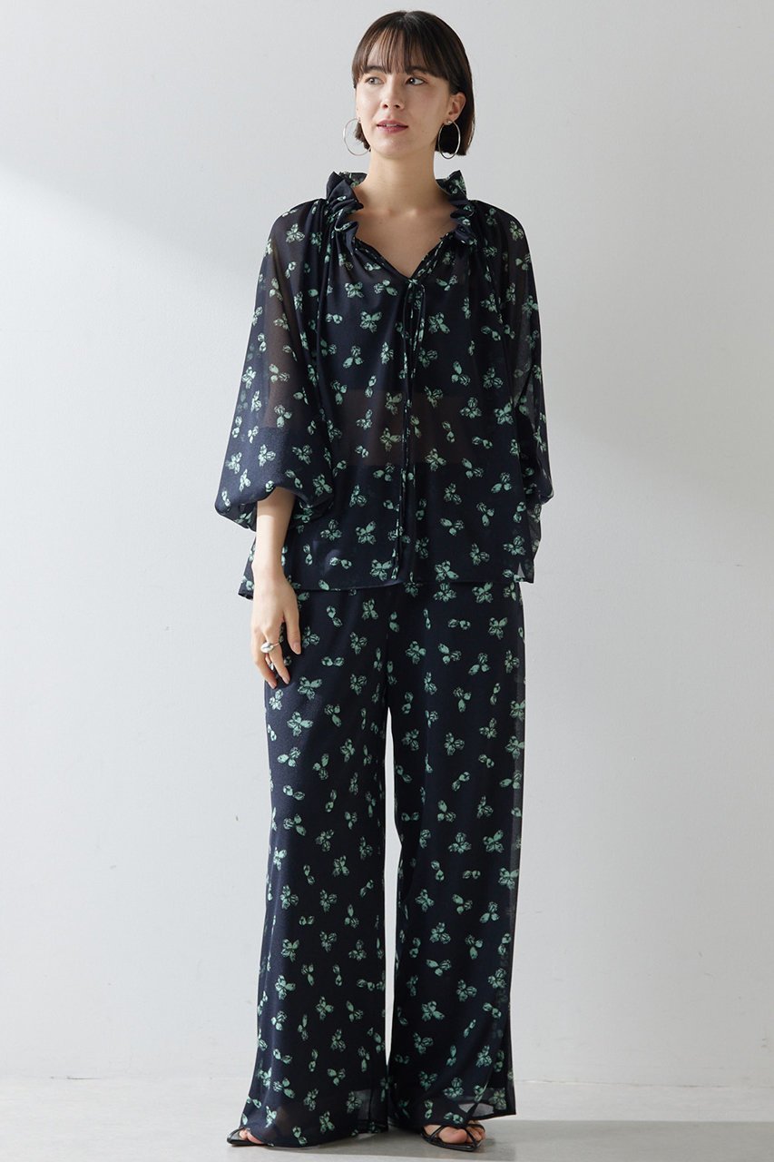 【ウィムガゼット/Whim Gazette】のシアーフラワーパンツ 人気、トレンドファッション・服の通販 founy(ファニー) 　ファッション　Fashion　レディースファッション　WOMEN　パンツ　Pants　おすすめ　Recommend　シアー　Sheer　シフォン　Chiffon　シンプル　Simple　ストレッチ　Stretch　セットアップ　Set Up　フロント　Front　ワイド　Wide　ヴィンテージ　Vintage　エレガント 上品　Elegant　NEW・新作・新着・新入荷　New Arrivals　other-5|ID: prp329100004520337 ipo3291000000031960865