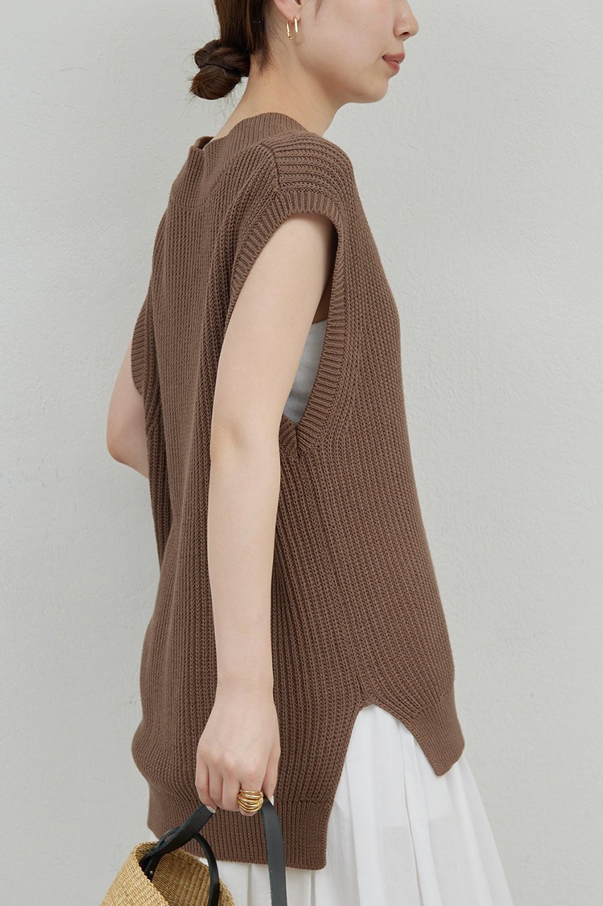【ガリャルダガランテ/GALLARDAGALANTE】の畦Vベスト 人気、トレンドファッション・服の通販 founy(ファニー) 　ファッション　Fashion　レディースファッション　WOMEN　アウター　Coat Outerwear　ジャケット　Jackets　おすすめ　Recommend　シンプル　Simple　ジャケット　Jacket　ベスト　Vest　ボトム　Bottom　レース　Race　NEW・新作・新着・新入荷　New Arrivals　畦　Ridge　other-7|ID: prp329100004520348 ipo3291000000031960950