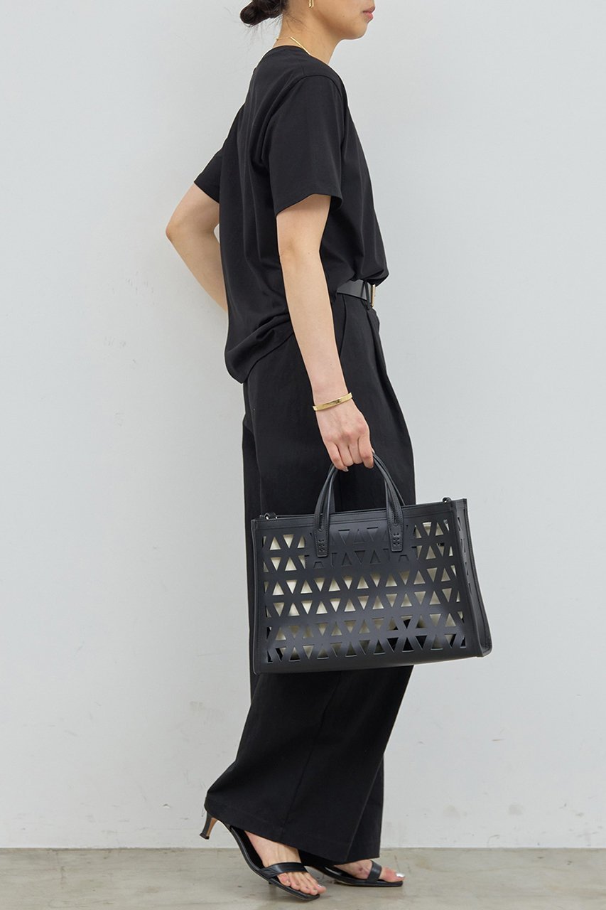 【ガリャルダガランテ/GALLARDAGALANTE】の【La nature linge】ベーシッククルーTee 人気、トレンドファッション・服の通販 founy(ファニー) 　ファッション　Fashion　レディースファッション　Fashion for Women　トップス・カットソー　Cut & Sew Tops　シャツ・ブラウス・オフィスカジュアル　Elegant Blouses & Button-Ups　ロングTシャツ・Tシャツ　Longline T-Shirts & Tees　カットソー・ベーシックTシャツ　Cut-and-Sewn Tops / Stretch Tees & Basics　おすすめ　Recommended / Our Picks　インナー　Innerwear　サロペット　Overalls, Salopette　ショート　Short, Short Length　シンプル　Simple, Minimal　ジャケット　Jacket, Outerwear　スリーブ　Sleeve, Long Sleeve / Short Sleeve　バランス　Balance, Style Balance　ベーシック　Basic, Essential　再入荷　Restock / Back in Stock　other-3|ID: prp329100004520353 ipo3291000000032811942