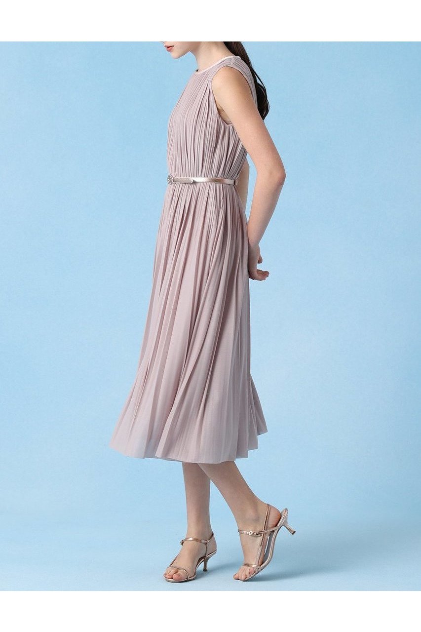 【アナイ/ANAYI】のソフトジャージプリーツワンピース 人気、トレンドファッション・服の通販 founy(ファニー) 　ファッション　Fashion　レディースファッション　WOMEN　ワンピース　Dress　チュニック　Tunic　おすすめ　Recommend　エレガント 上品　Elegant　カーディガン　Cardigan　ジャケット　Jacket　ジャージー　Jersey　ストレッチ　Stretch　チュニック　Tunic　ノースリーブ　No Sleeve　プリーツ　Pleats　ロング　Long　NEW・新作・新着・新入荷　New Arrivals　other-7|ID: prp329100004520373 ipo3291000000031961169