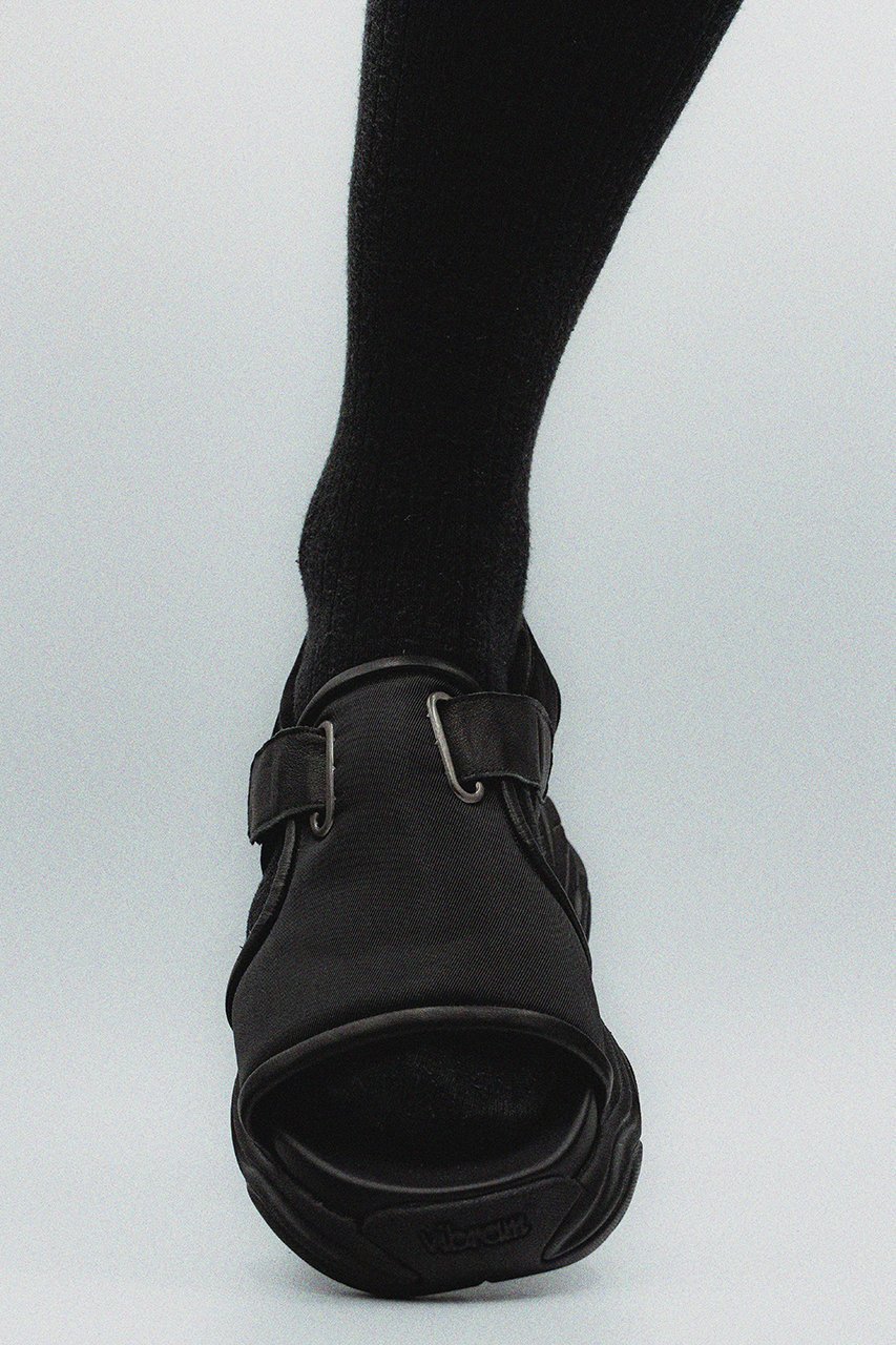 【オーエーオー/OAO】のMONOLITH ボリュームソールサンダル 人気、トレンドファッション・服の通販 founy(ファニー) 　ファッション　Fashion　レディースファッション　Fashion for Women　オープントゥ　Open Toe Shoes　クッション　Cushion, Throw Pillow　コンビ　Combo, Combination Style　サンダル　Sandals, Summer Shoes　フィット　Fit, Slim Fit　other-8|ID: prp329100004522220 ipo3291000000032804350