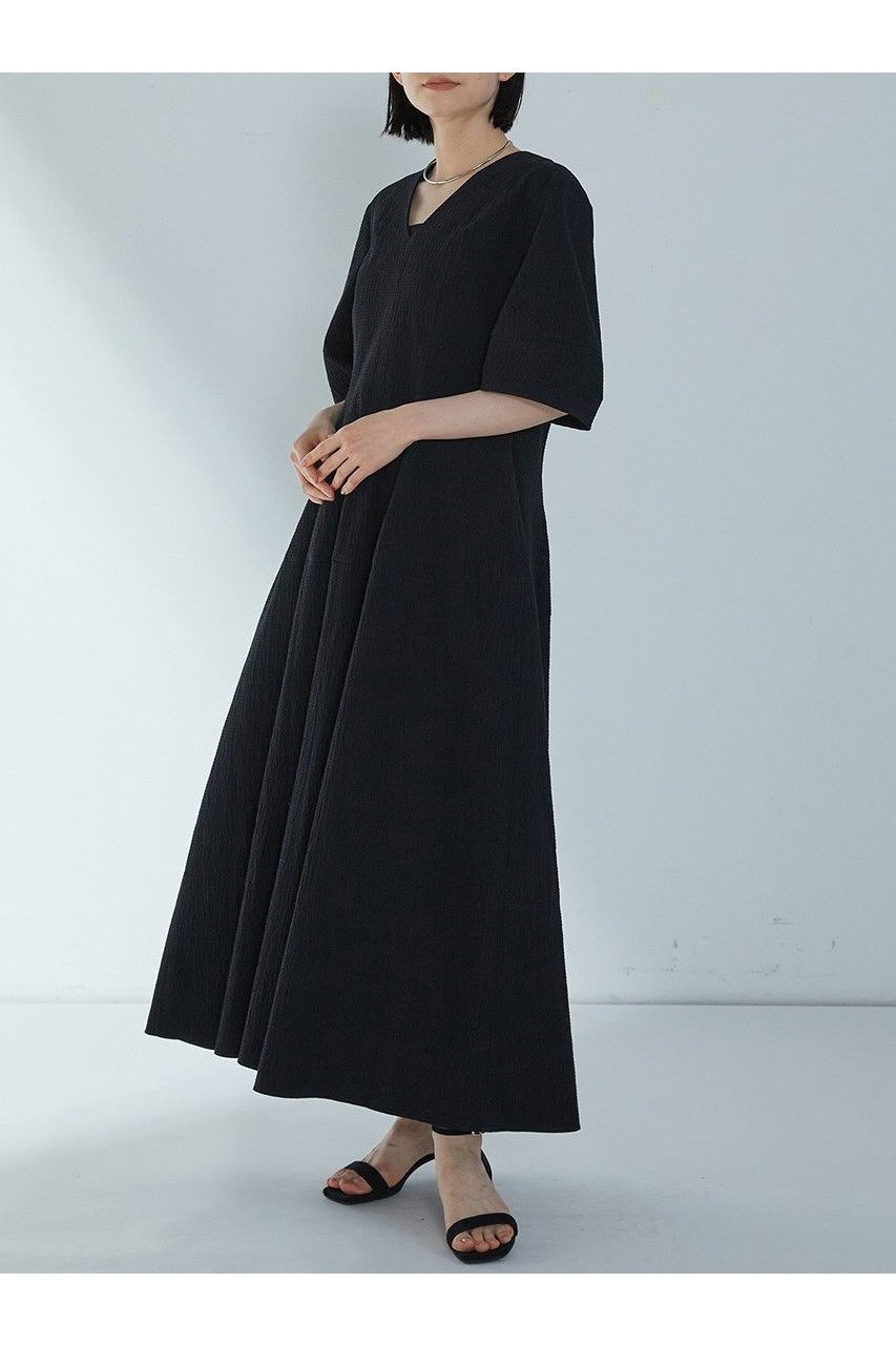 【プルミエ アロンディスモン/1er Arrondissement】のコットンサッカーフォルムワンピース 人気、トレンドファッション・服の通販 founy(ファニー) 　ファッション　Fashion　レディースファッション　WOMEN　ワンピース　Dress　チュニック　Tunic　オケージョン　Occasion　シェイプ　Shape　チュニック　Tunic　パターン　Pattern　フォルム　Form　ロング　Long　NEW・新作・新着・新入荷　New Arrivals　other-2|ID: prp329100004522257 ipo3291000000031987282