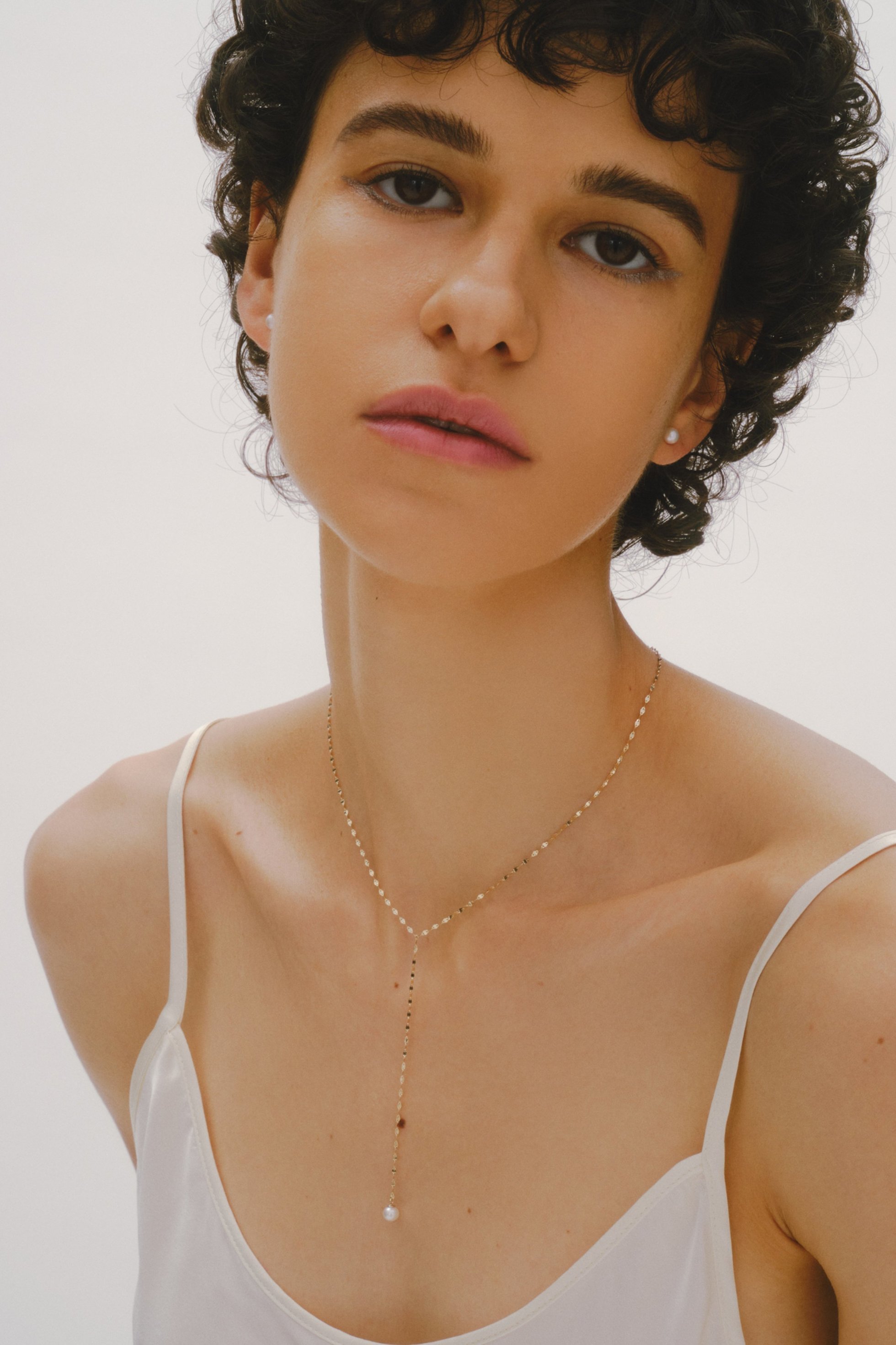 【ルボンボン/les bonbon】のvictoria tie pearl ネックレス 人気、トレンドファッション・服の通販 founy(ファニー) 　ファッション　Fashion　レディースファッション　WOMEN　ジュエリー　Jewelry　ネックレス　Necklaces　おすすめ　Recommend　シンプル　Simple　チェーン　Chain　ネックレス　Necklace　パール　Pearl　フラット　Flat　リュクス　Luxe　再入荷　Restock/Back In Stock/Re Arrival　other-2|ID: prp329100004523562 ipo3291000000031998740