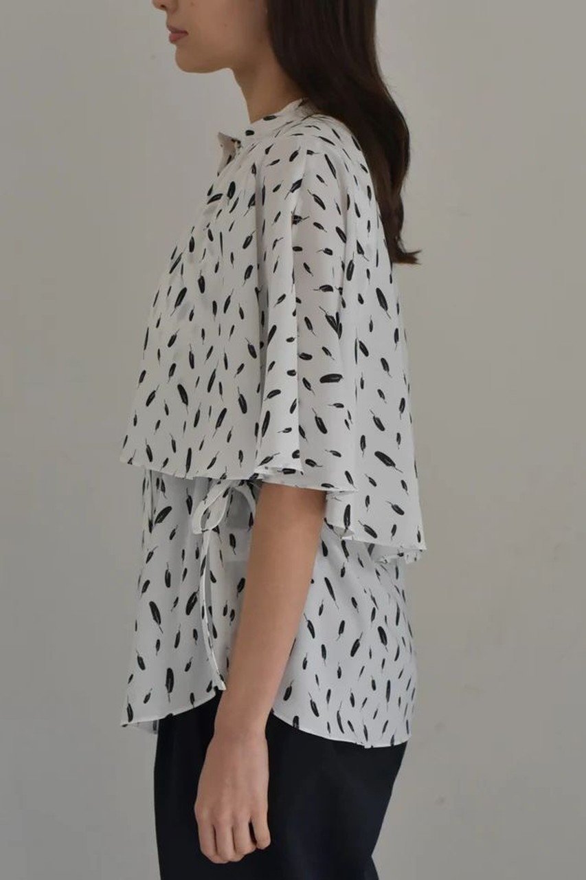 【レリル/lelill】のケープノースリーブブラウス 人気、トレンドファッション・服の通販 founy(ファニー) 　ファッション　Fashion　レディースファッション　Fashion for Women　トップス・カットソー　Cut & Sew Tops　キャミソール&ノースリーブ　Camisoles & Sleeveless Tops　シャツ・ブラウス・オフィスカジュアル　Elegant Blouses & Button-Ups　ショート　Short, Short Length　スリーブ　Sleeve, Long Sleeve / Short Sleeve　ドローコード　Drawcord, Drawstring Cord　ビンテージ　Vintage, Retro Style　フィット　Fit, Slim Fit　フェザー　Feather, Feather Detail　フレア　Flare, Flared　モチーフ　Motif, Design Theme　人気　Popular, Best Seller　other-3|ID: prp329100004523619 ipo3291000000032915840