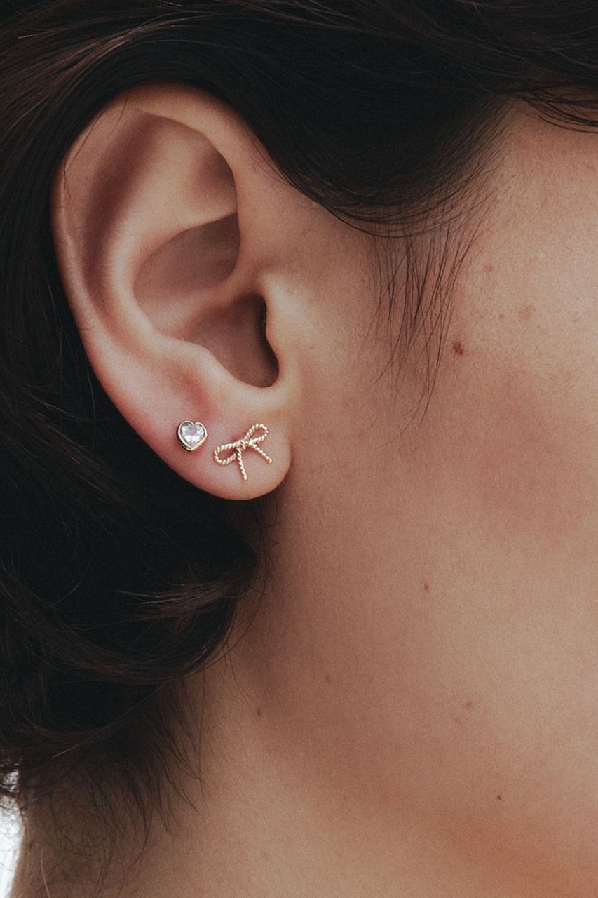 【ルボンボン/les bonbon】のprima ピアス 人気、トレンドファッション・服の通販 founy(ファニー) 　ファッション　Fashion　レディースファッション　Fashion for Women　ジュエリー　Jewelry　ファッションリング　Fashion Rings　イヤリング・フープ・ドロップタイプ　Hoop, Drop & Clip Earrings　イタリア　Italy　イヤリング　Earrings　フェミニン　Feminine, Girly　モチーフ　Motif, Design Theme　リボン　Ribbon, Bow　other-2|ID: prp329100004523637 ipo3291000000035550319