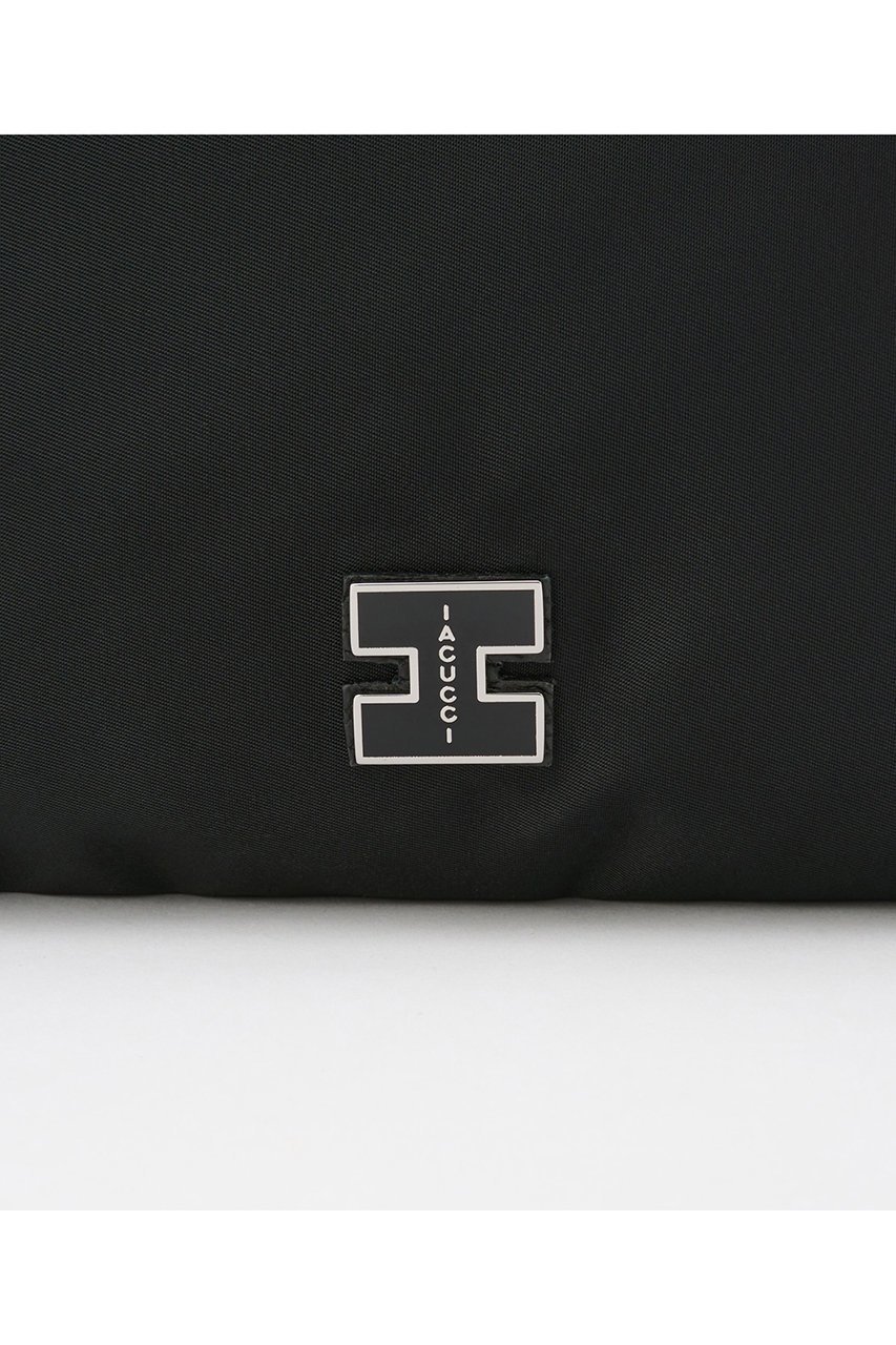 【イアクッチ/IACUCCI】のアーゴ ミディアムショルダー NYLON/CERVO 人気、トレンドファッション・服の通販 founy(ファニー) 　ファッション　Fashion　レディースファッション　Fashion for Women　バッグ　Bags　エレガント 上品　Elegant　ショルダー　Shoulder, Shoulder Strap　スクエア　Square, Square Shape　スタイリッシュ　Stylish, Fashionable　タオル　Towel, Bath Towel　人気　Popular, Best Seller　バランス　Balance, Style Balance　フォルム　Silhouette, Form　フラップ　Flap, Flap Pocket　フロント　Front, Front Design　ポーチ　Pouch, Small Case　日傘　Parasol, UV Umbrella　マグネット　Magnet, Magnetic Closure　メタル　Metal, Metal Parts　モダン　Modern, Contemporary　ワンポイント　One Point, Statement Accent　夏　Summer　other-8|ID: prp329100004523768 ipo3291000000035318601