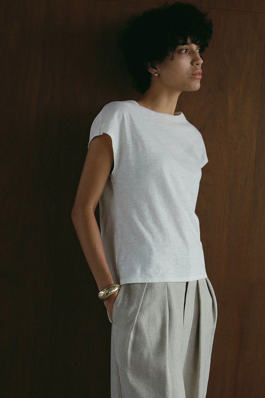 【ハー/HER.】のスラブカットTシャツ 人気、トレンドファッション・服の通販 founy(ファニー) 　ファッション　Fashion　レディースファッション　Fashion for Women　トップス・カットソー　Cut & Sew Tops　シャツ・ブラウス・オフィスカジュアル　Elegant Blouses & Button-Ups　ロングTシャツ・Tシャツ　Longline T-Shirts & Tees　カットソー・ベーシックTシャツ　Cut-and-Sewn Tops / Stretch Tees & Basics　インナー　Innerwear　コンパクト　Compact, Small Size　ショート　Short, Short Length　ジャケット　Jacket, Outerwear　スリーブ　Sleeve, Long Sleeve / Short Sleeve　トレンド　Trend, Trending Now　ボトム　Bottoms, Lower Wear　再入荷　Restock / Back in Stock　夏　Summer　other-6|ID: prp329100004532292 ipo3291000000035395172